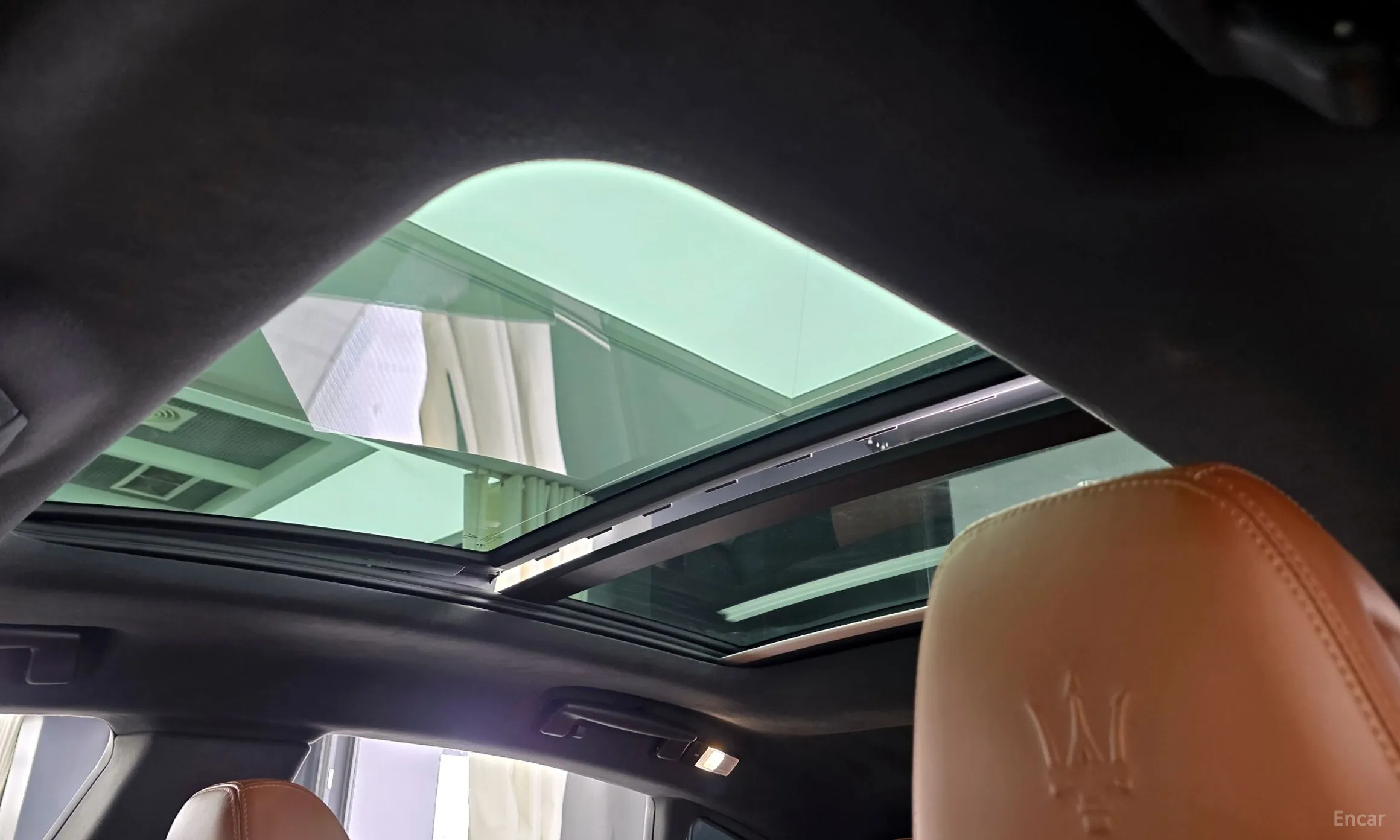 Maserati Levante превью 19