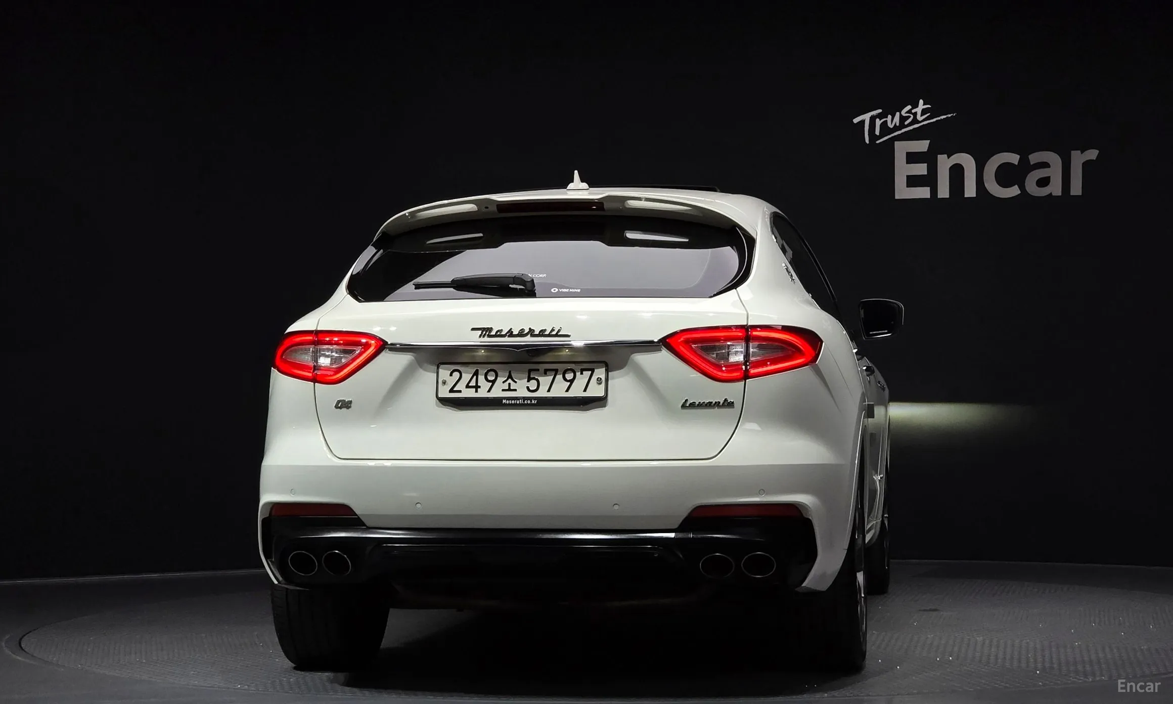 Maserati Levante превью 4