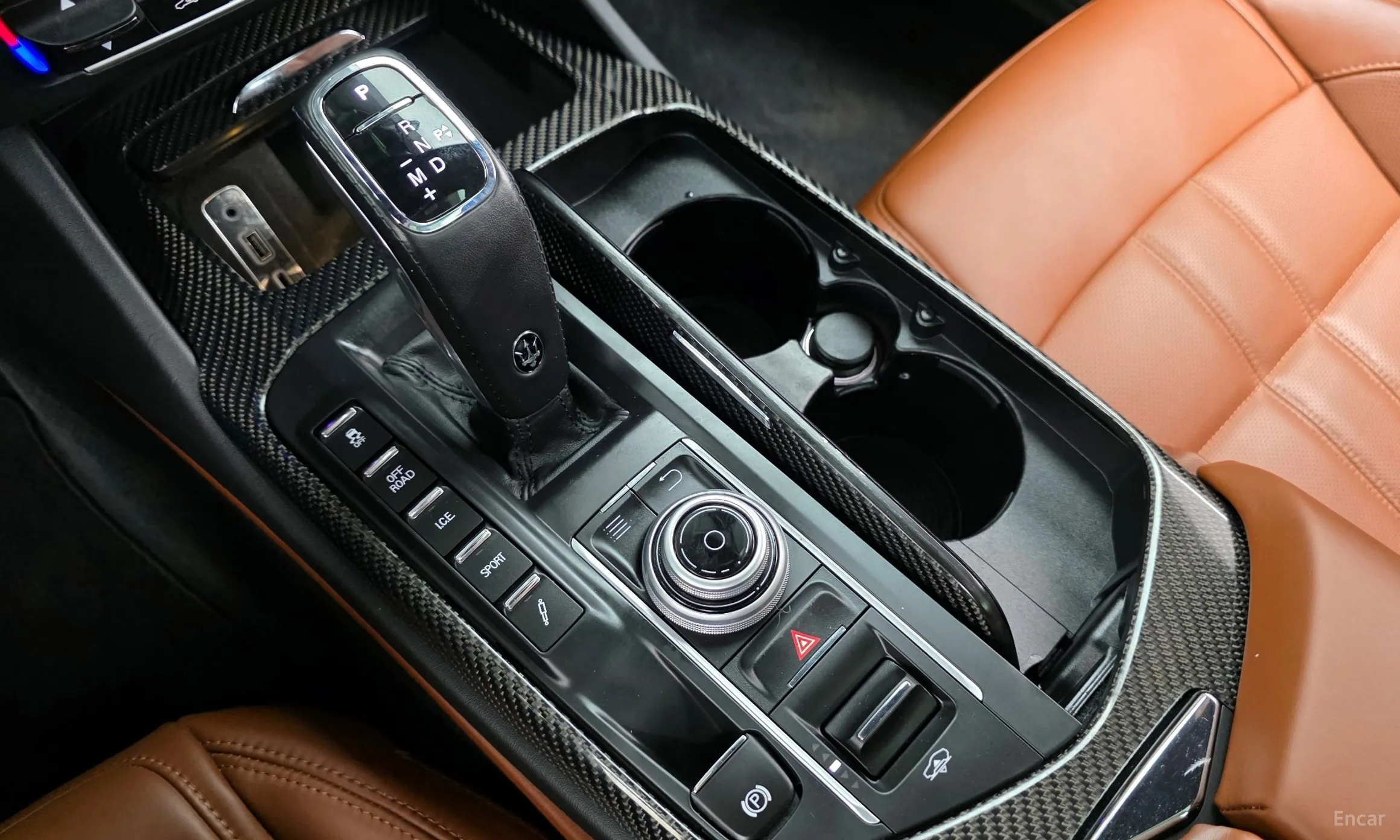 Maserati Levante превью 9