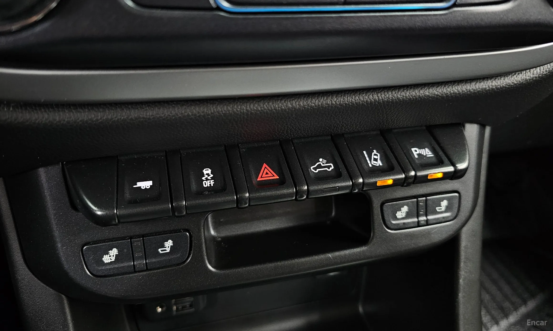 Chevrolet Colorado превью 16