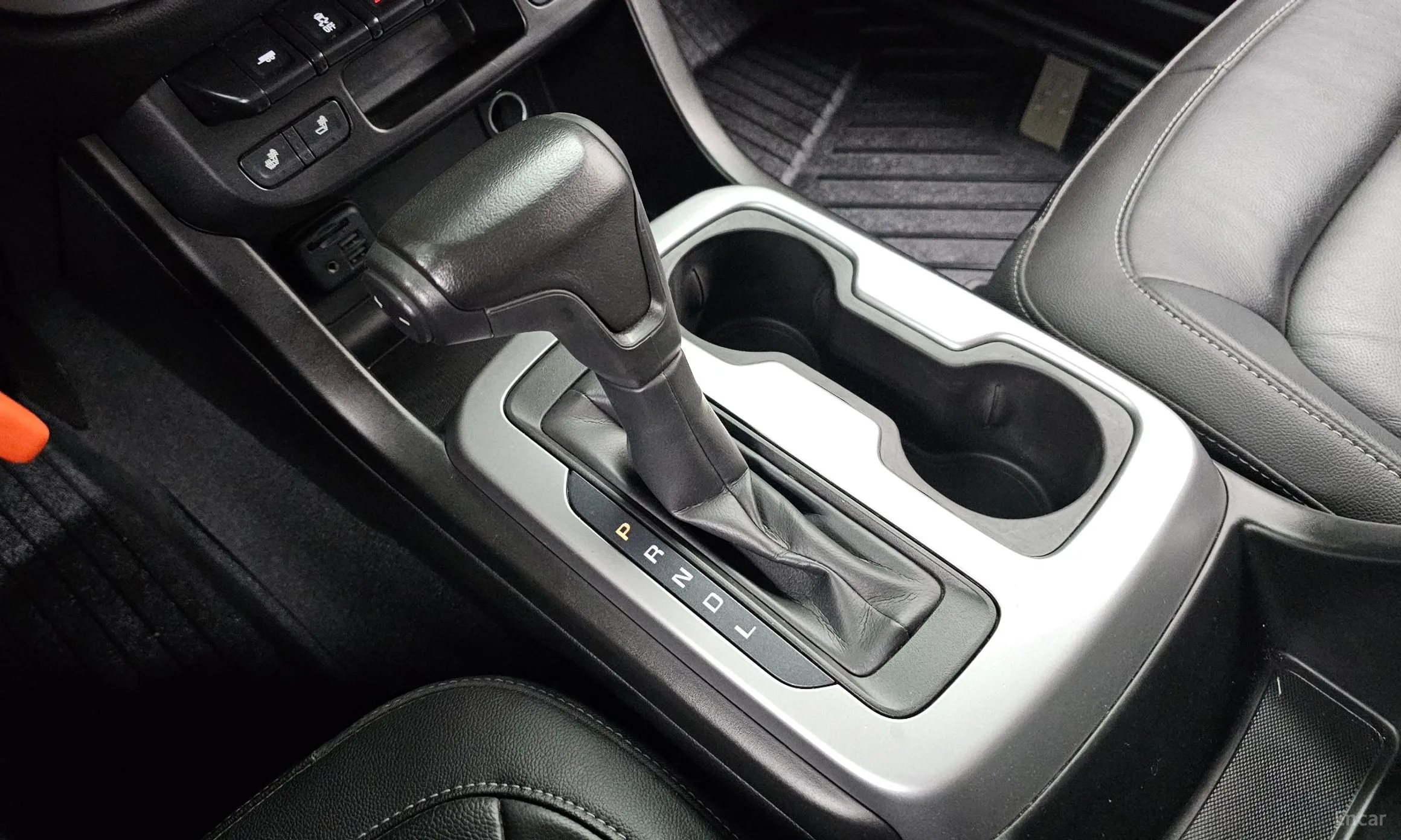 Chevrolet Colorado превью 9