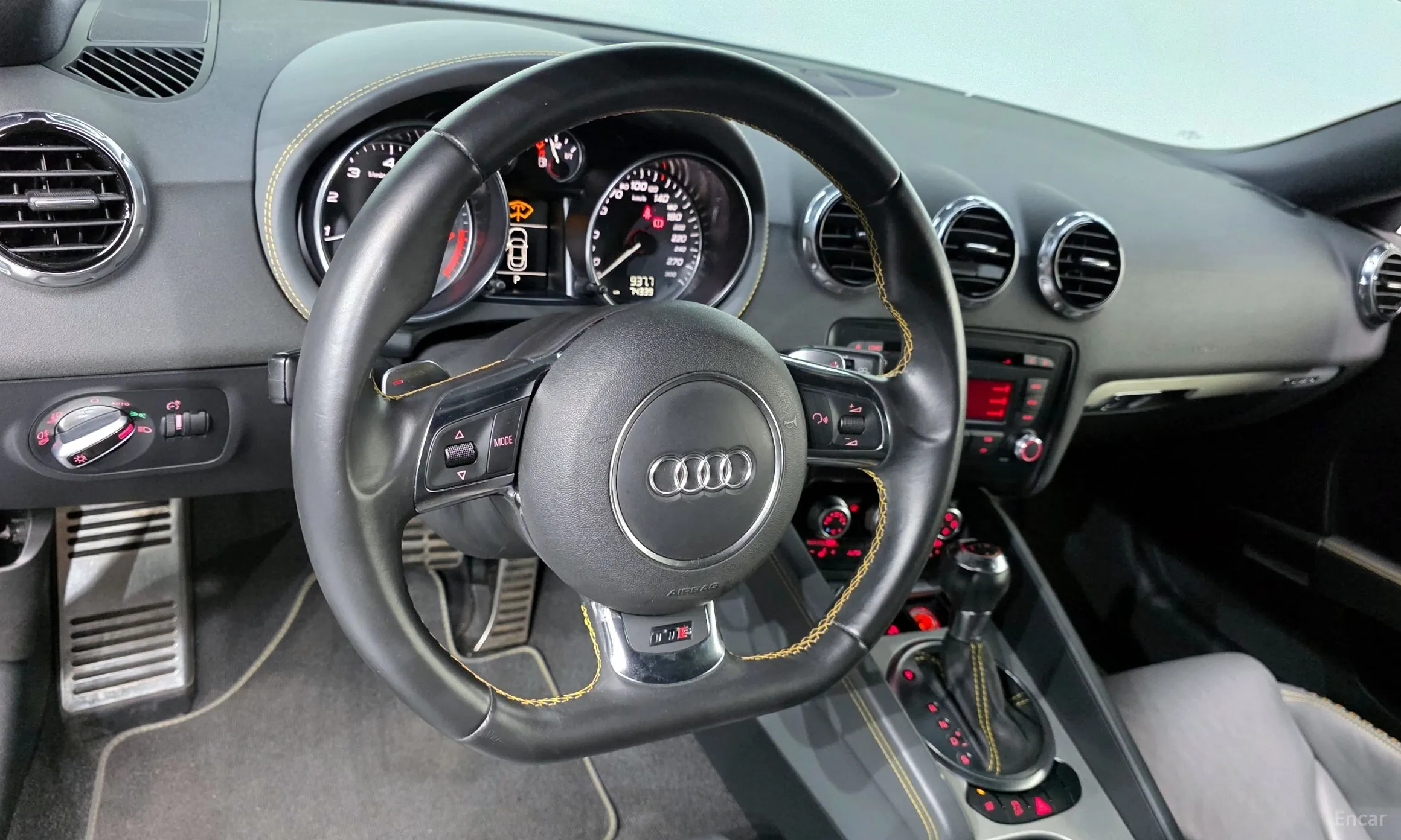 Audi TTS превью 13