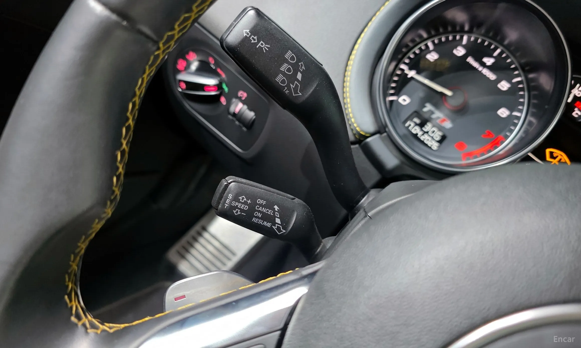 Audi TTS превью 18