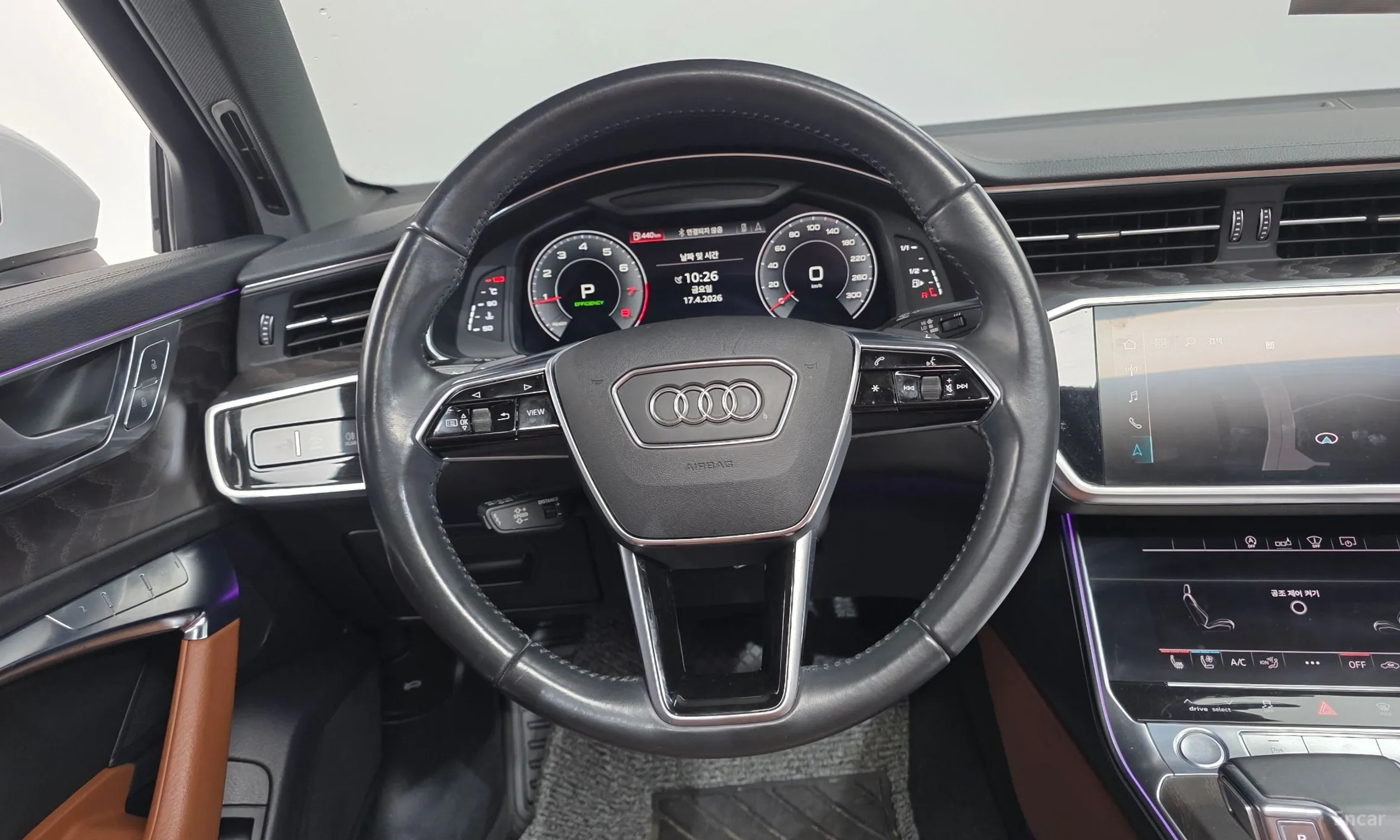 Audi A6 (C8) превью 14