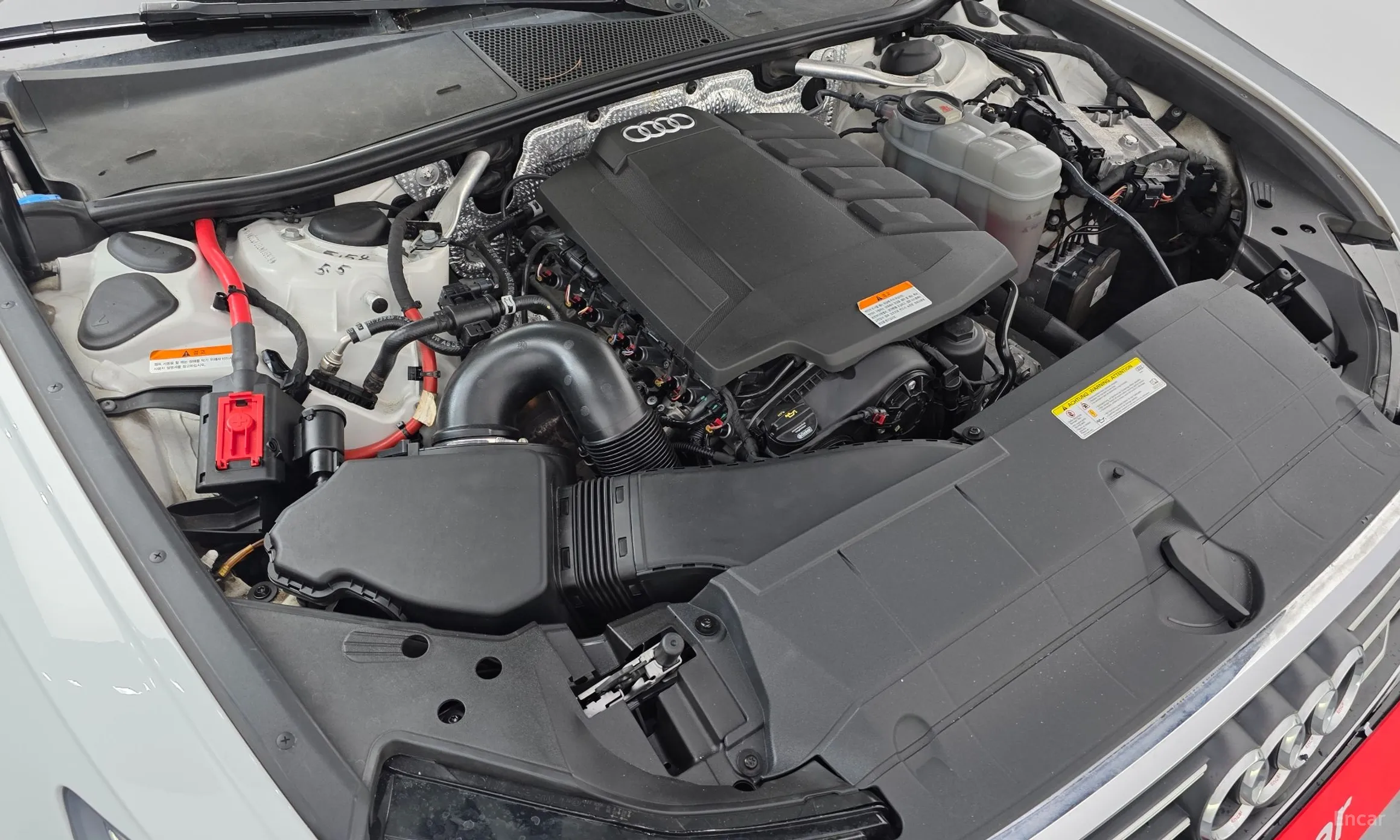 Audi A6 (C8) превью 6