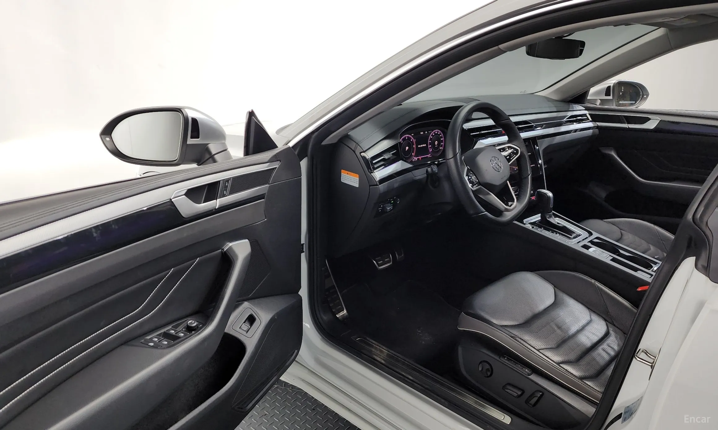 Volkswagen Ateon превью 10