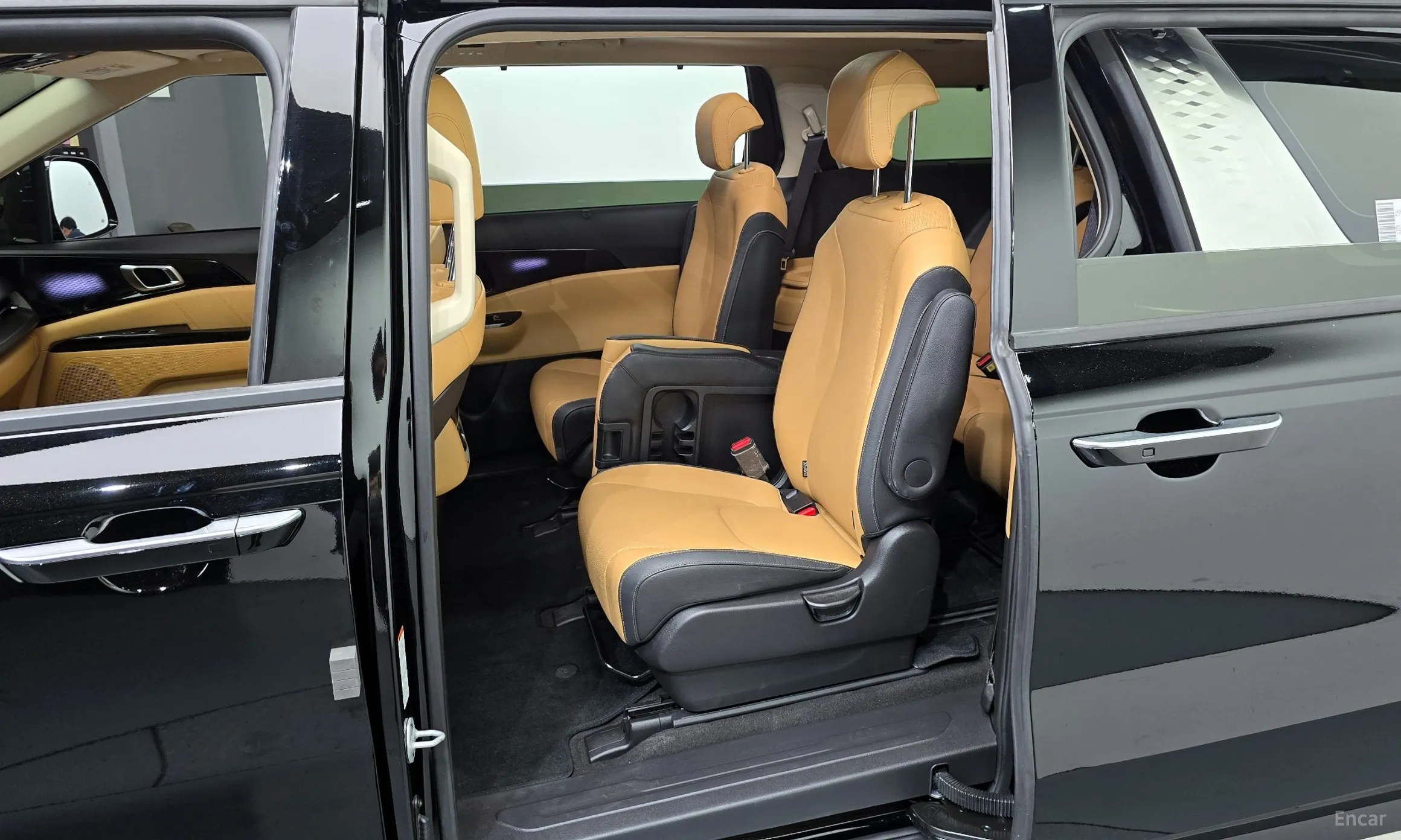 Kia Carnival Gen 4 превью 11