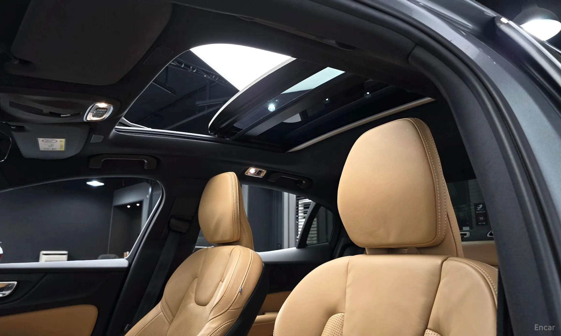 Volvo S60 3rd Generation превью 18