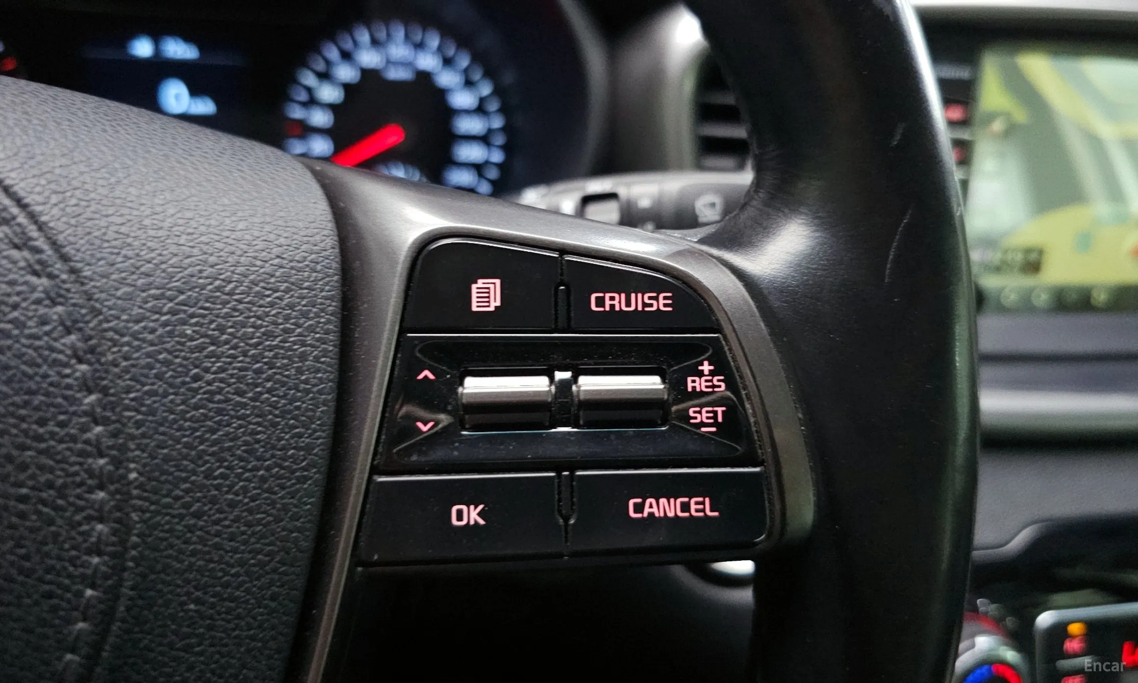 Kia Sorento превью 17