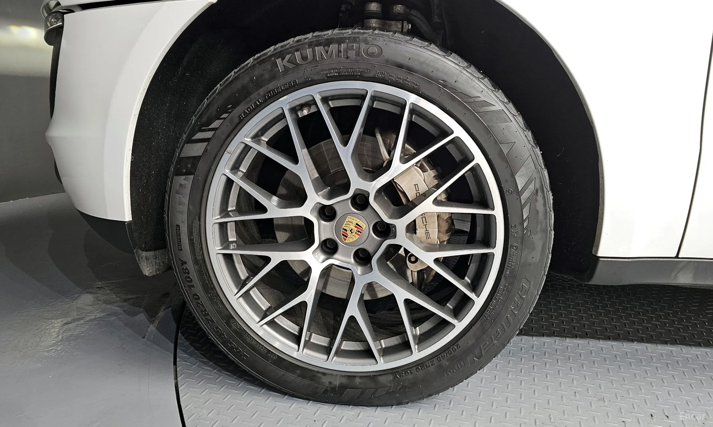 Porsche Macan превью 5