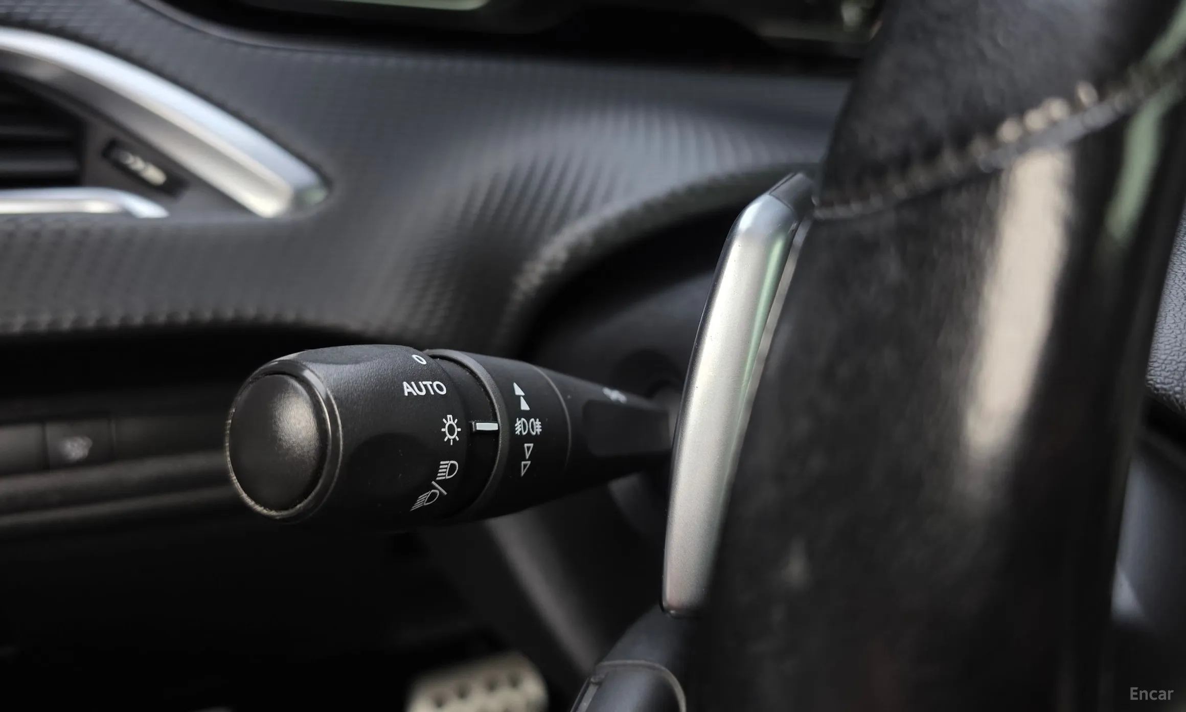 Peugeot 2008. превью 16