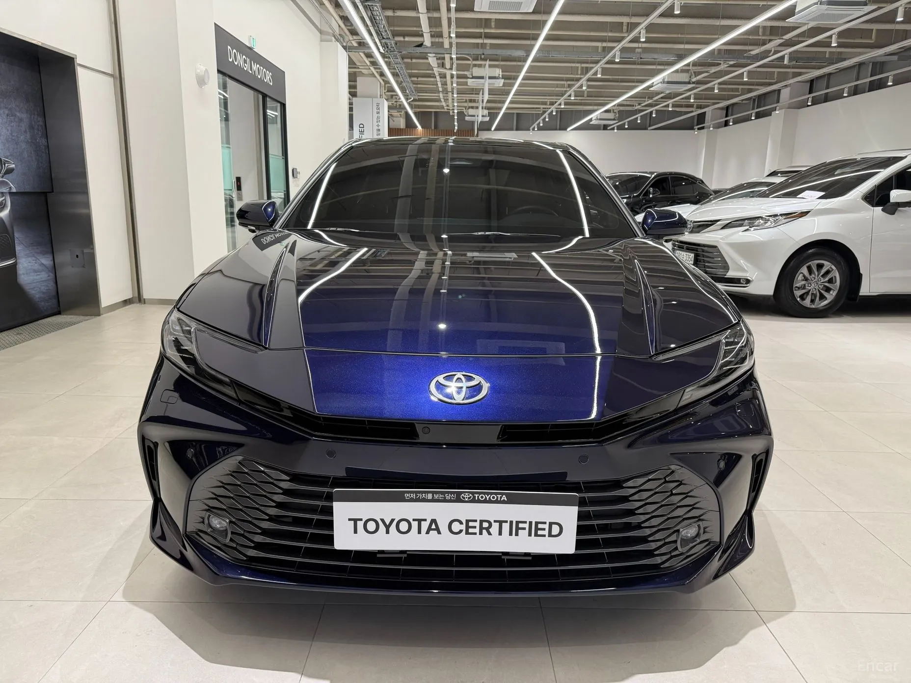Toyota Camry (XV80) превью 3