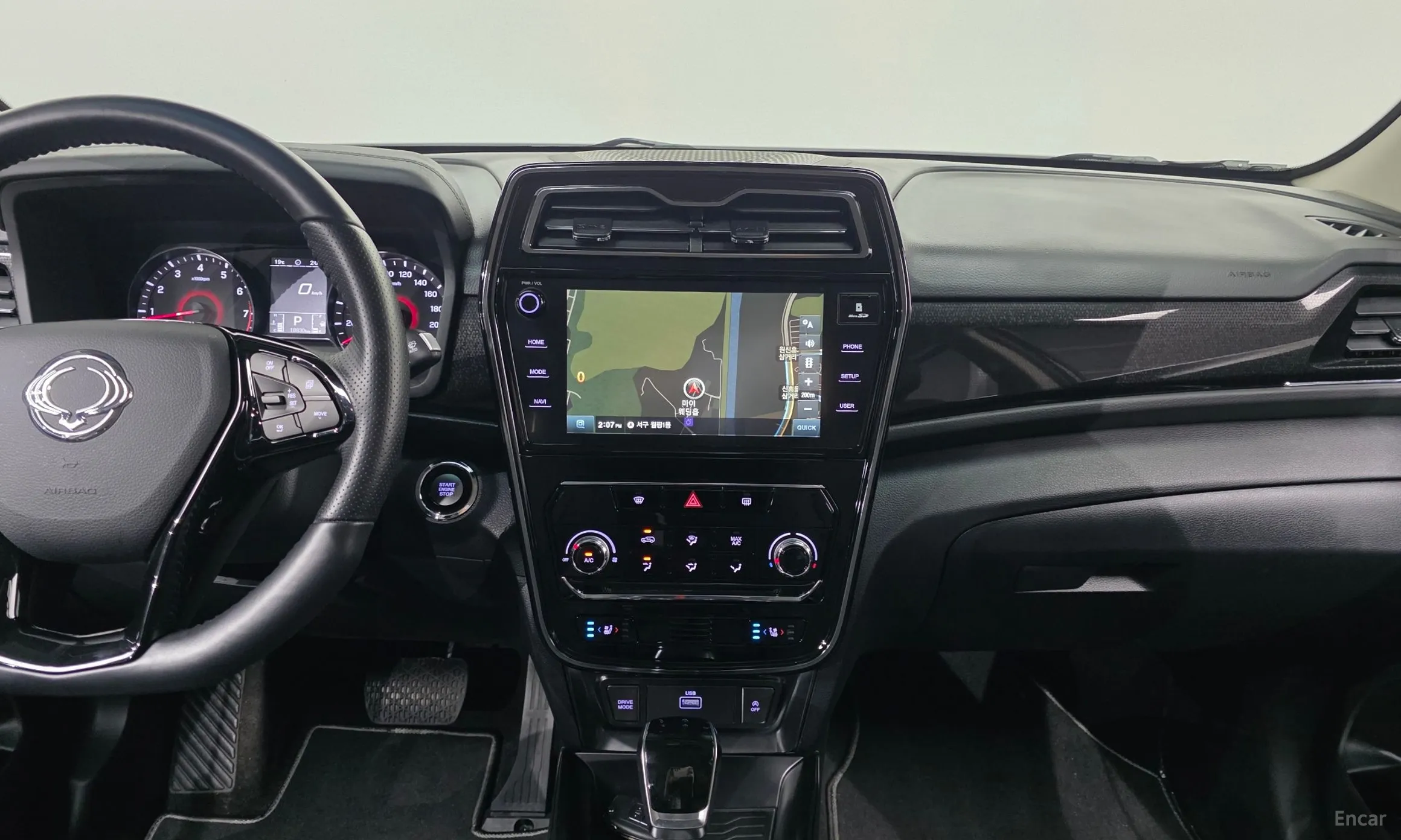 KG Mobility (SsangYong) Berry New Tivoli превью 17
