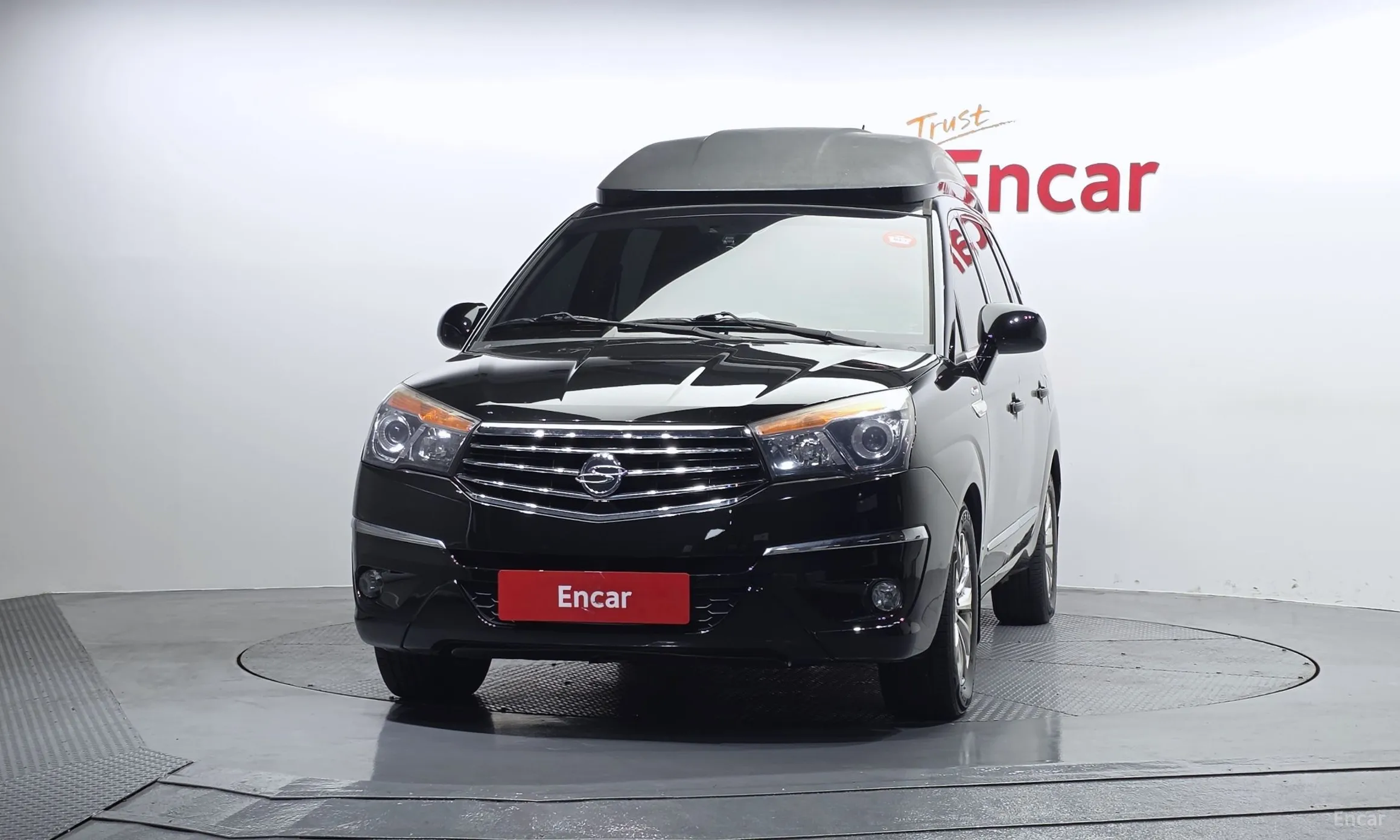 KG Mobility (SsangYong) Korando Turismo превью 3