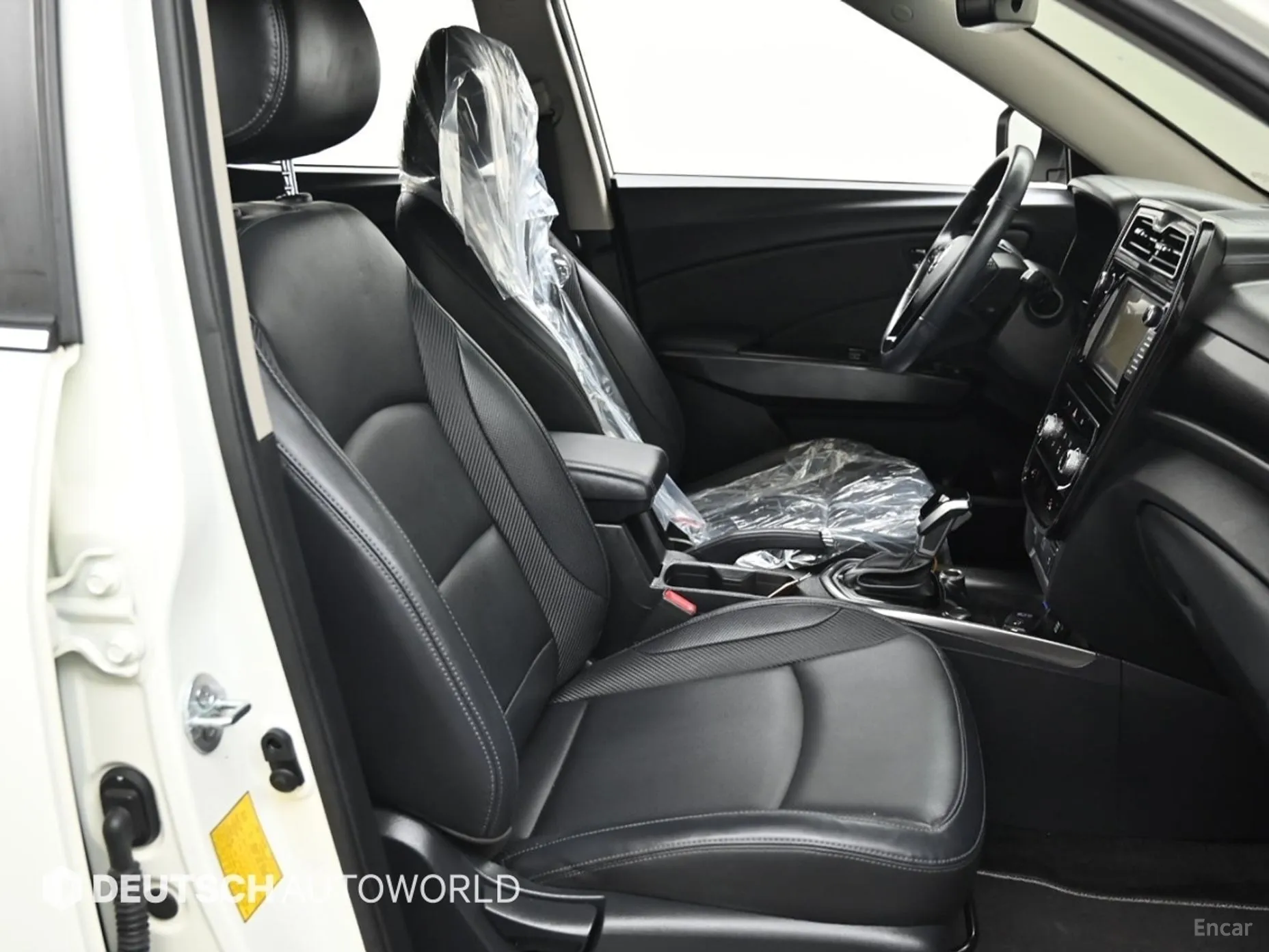 KG Mobility (SsangYong) Berry New Tivoli превью 18