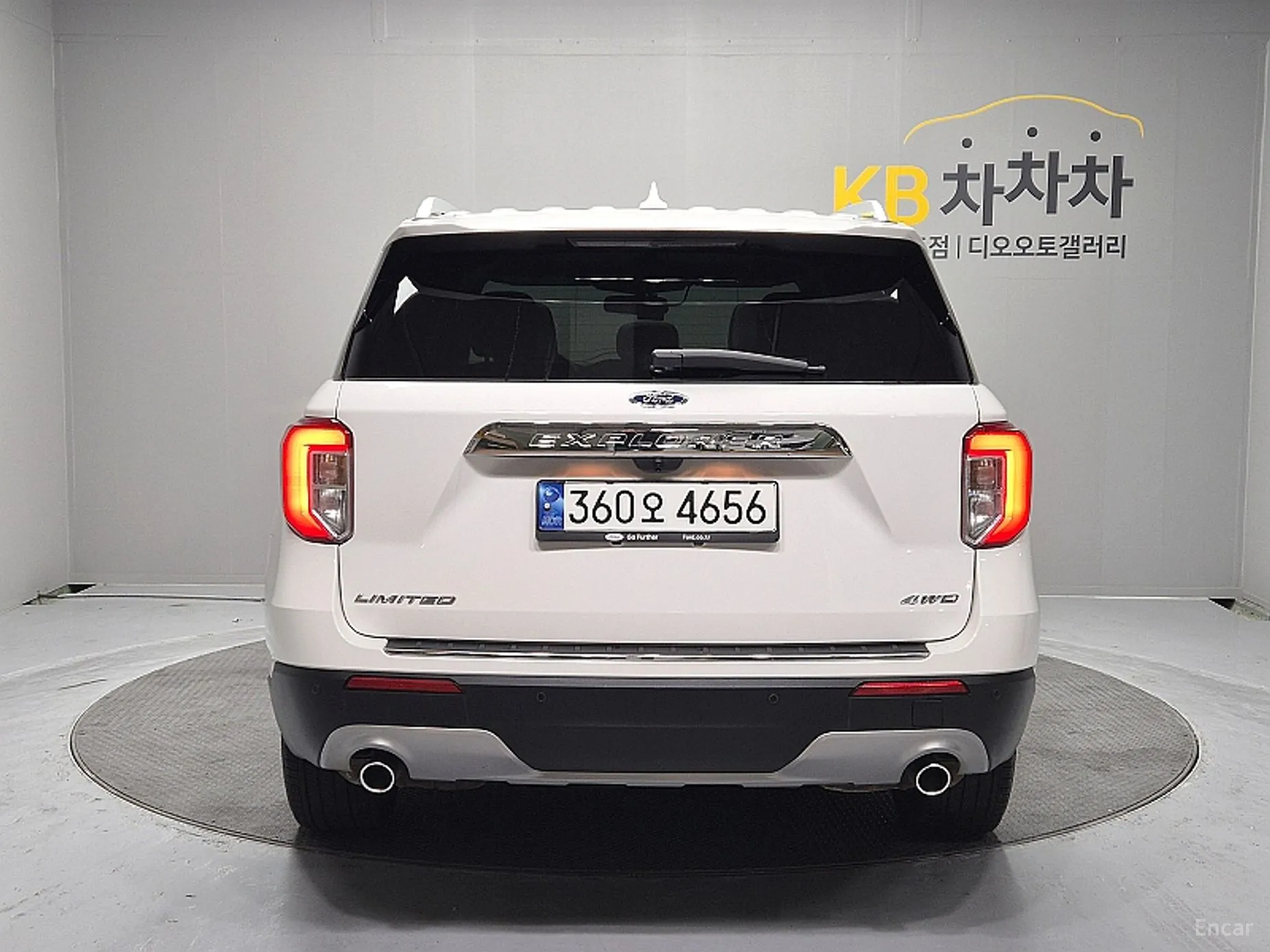 Ford Explorer 6th Generation превью 5