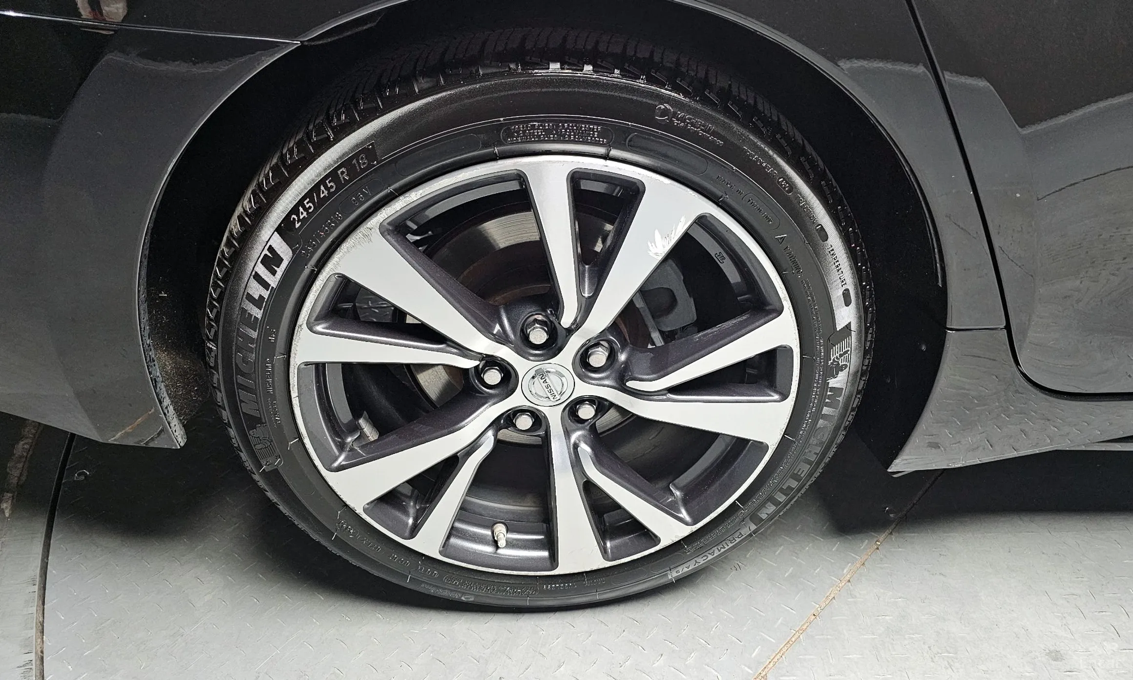 Nissan Maxima (A36) превью 5