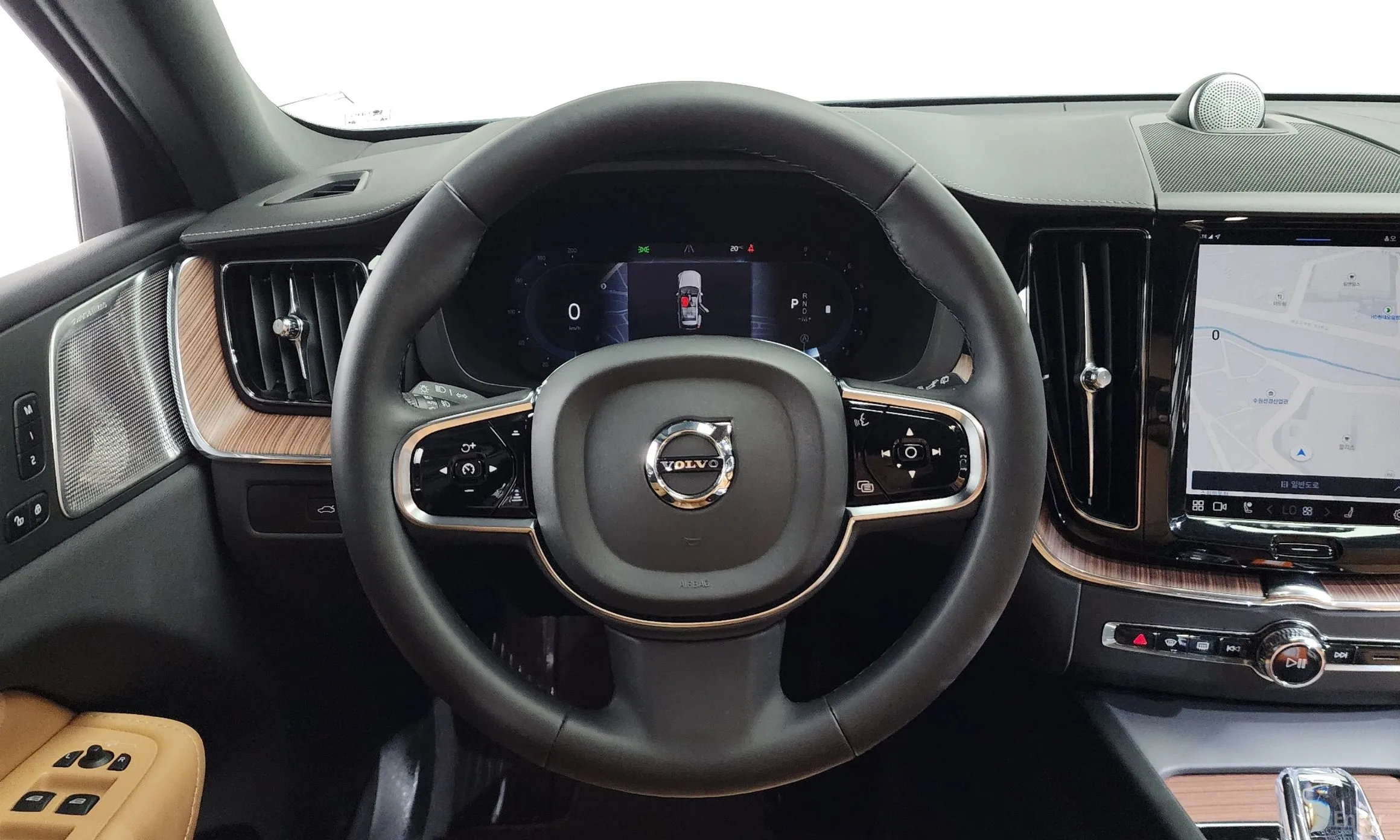 Volvo XC60 Gen 2 превью 12
