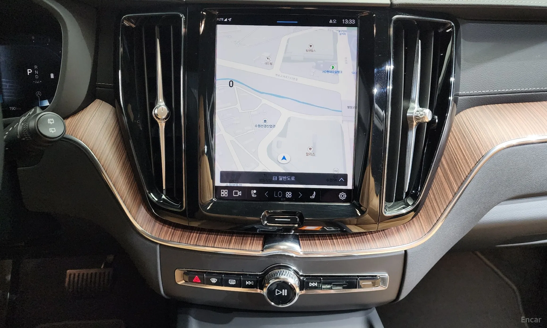 Volvo XC60 Gen 2 превью 13