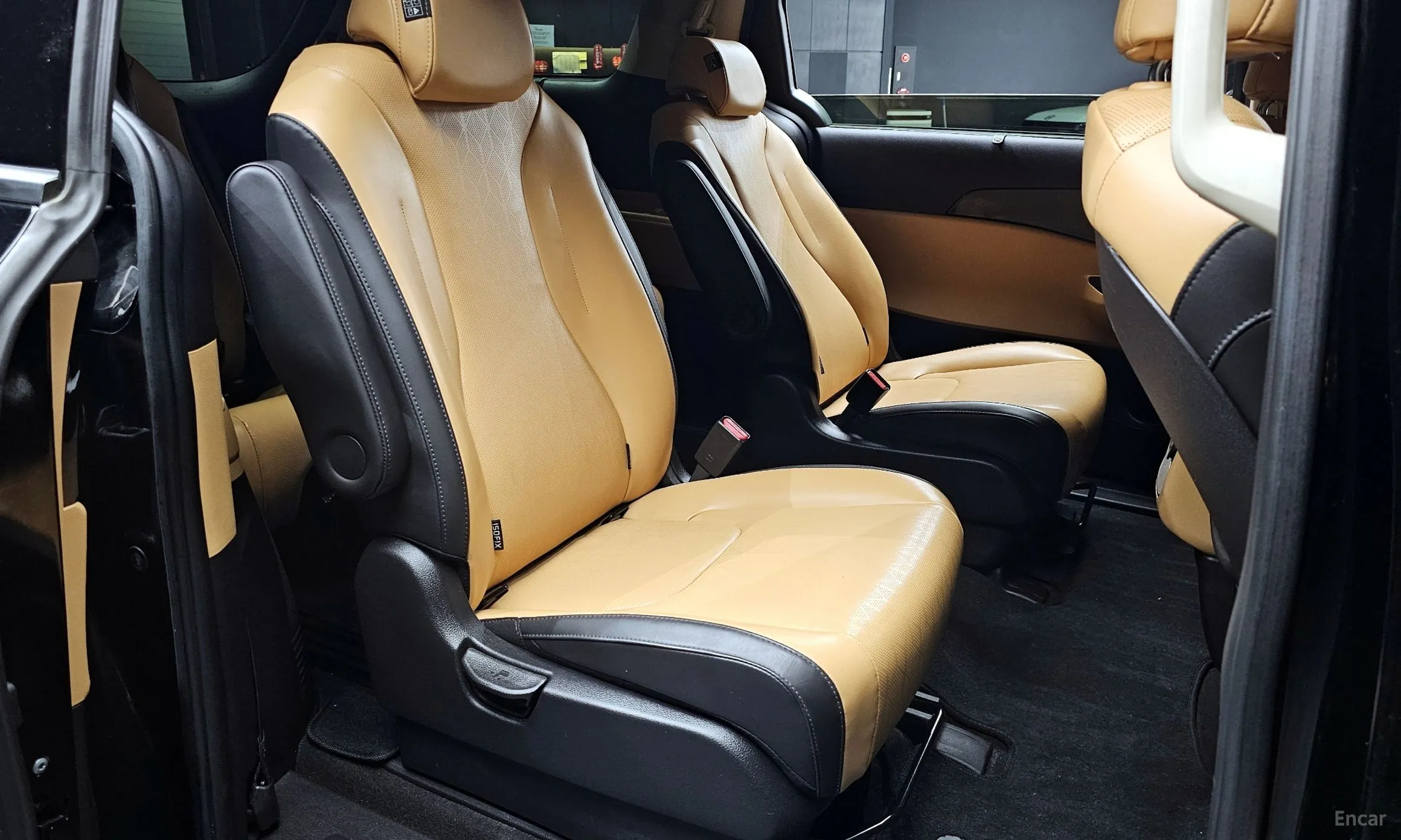 Kia Carnival Gen 4 превью 11