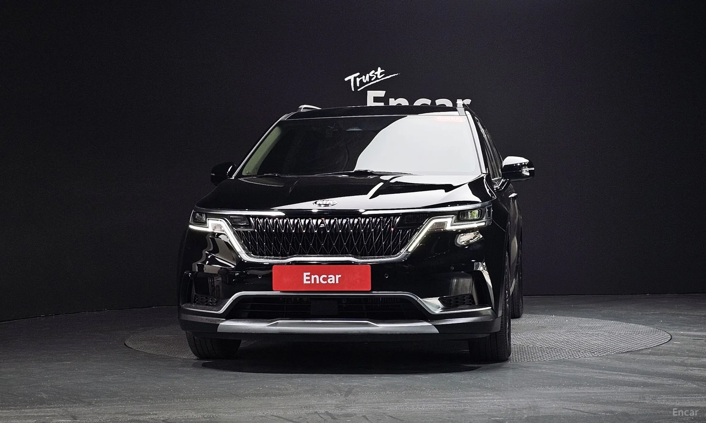 Kia Carnival Gen 4 превью 3
