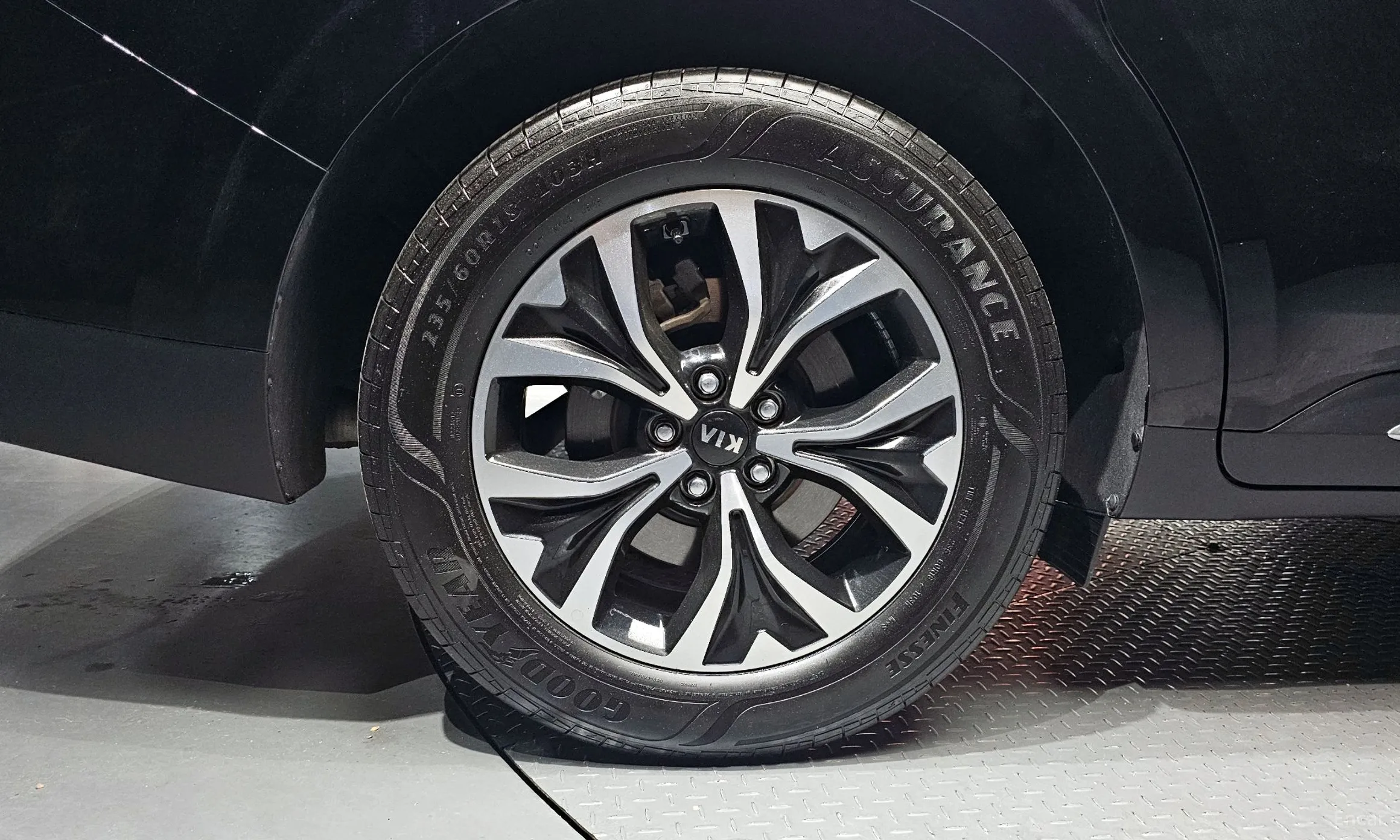 Kia Carnival Gen 4 превью 5