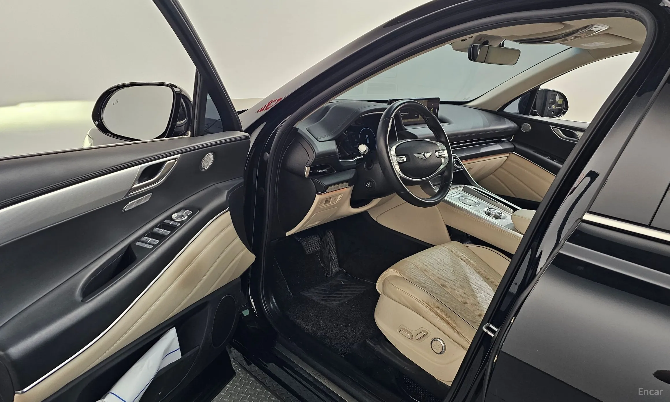 Genesis GV80 превью 10