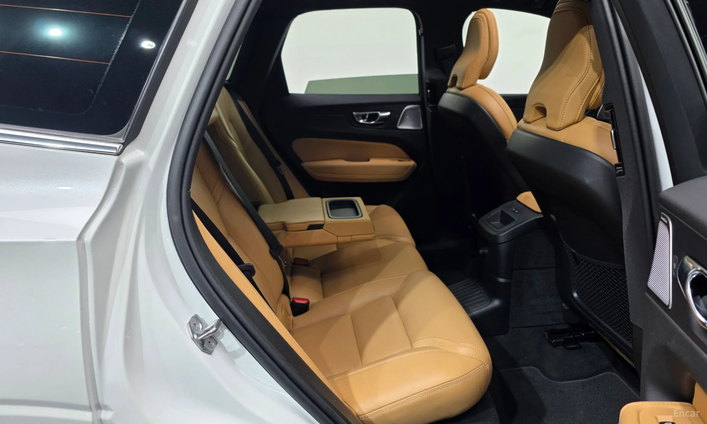 Volvo XC60 Gen 2 превью 12