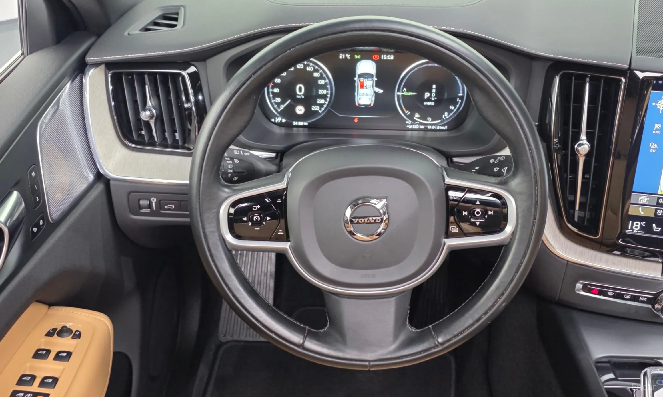 Volvo XC60 Gen 2 превью 13