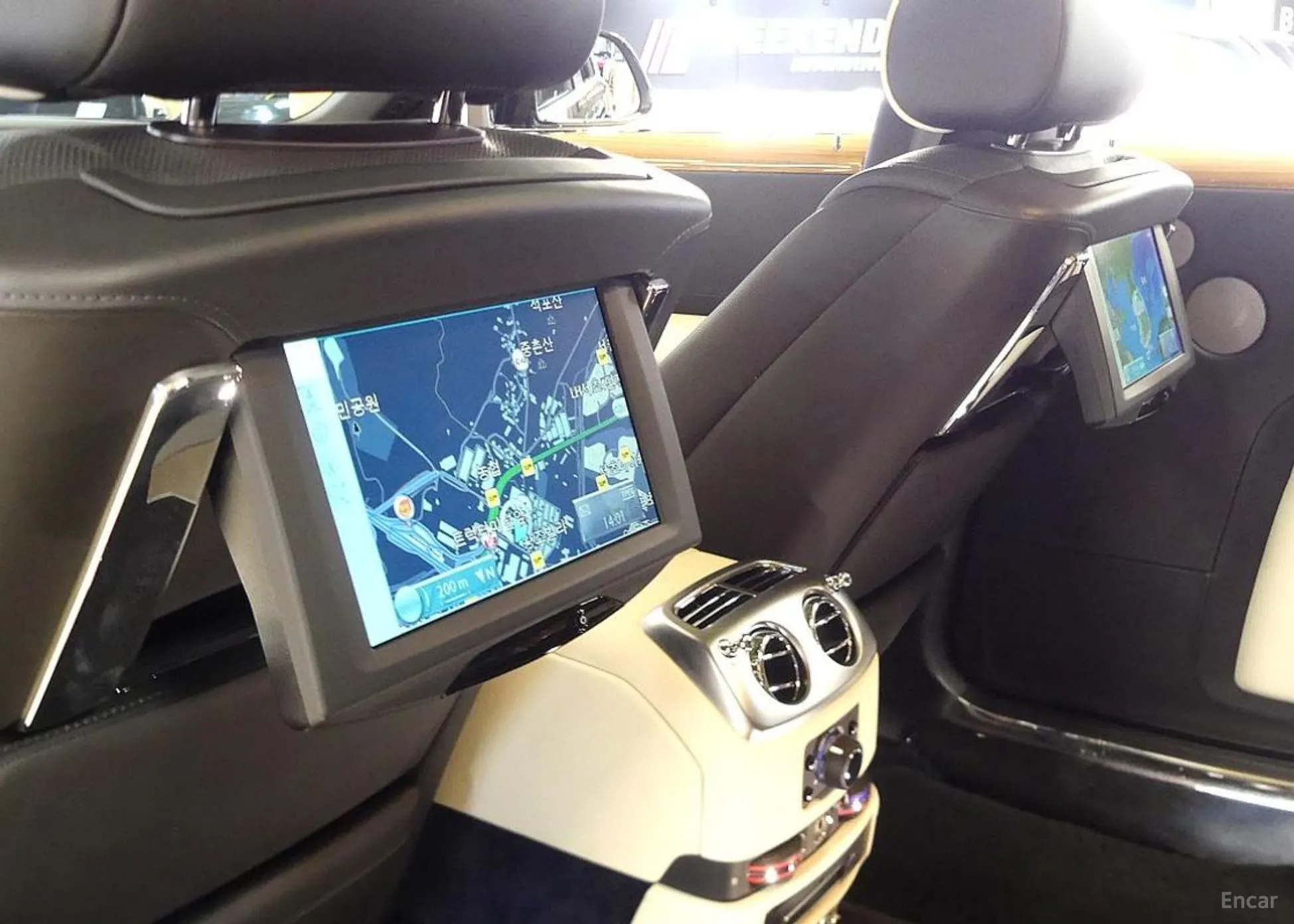 Rolls-Royce Ghost превью 19