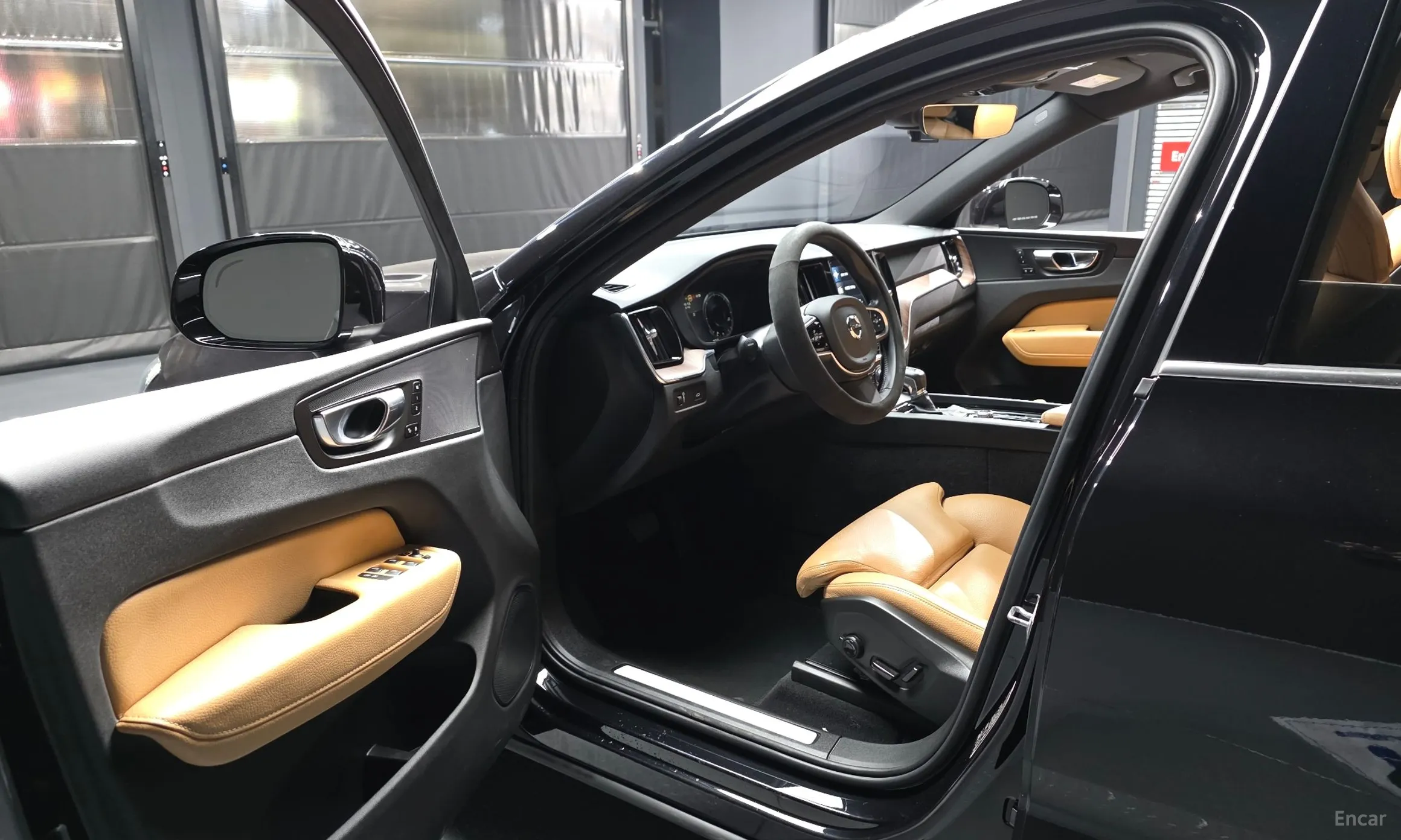 Volvo XC60 Gen 2 превью 10