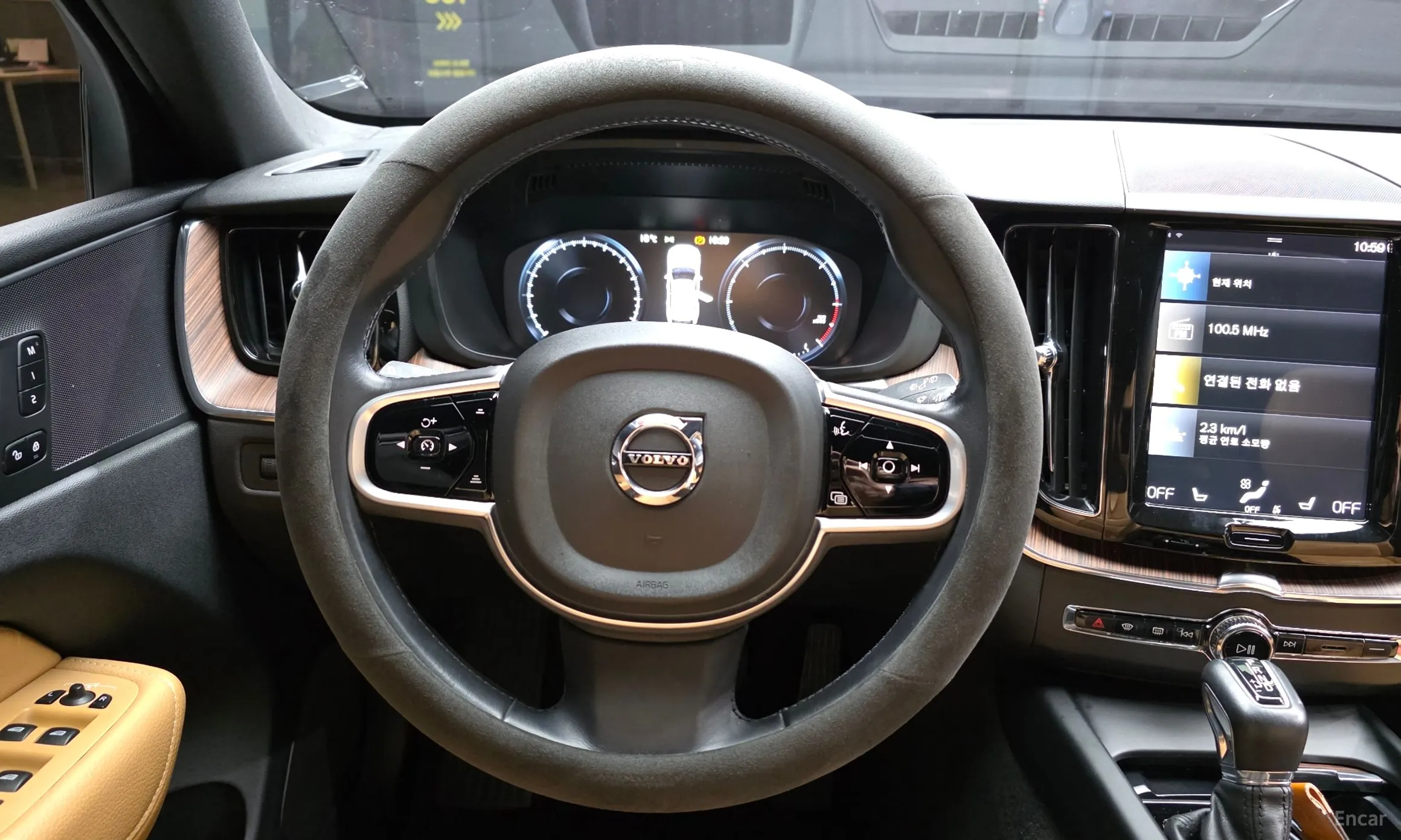 Volvo XC60 Gen 2 превью 13