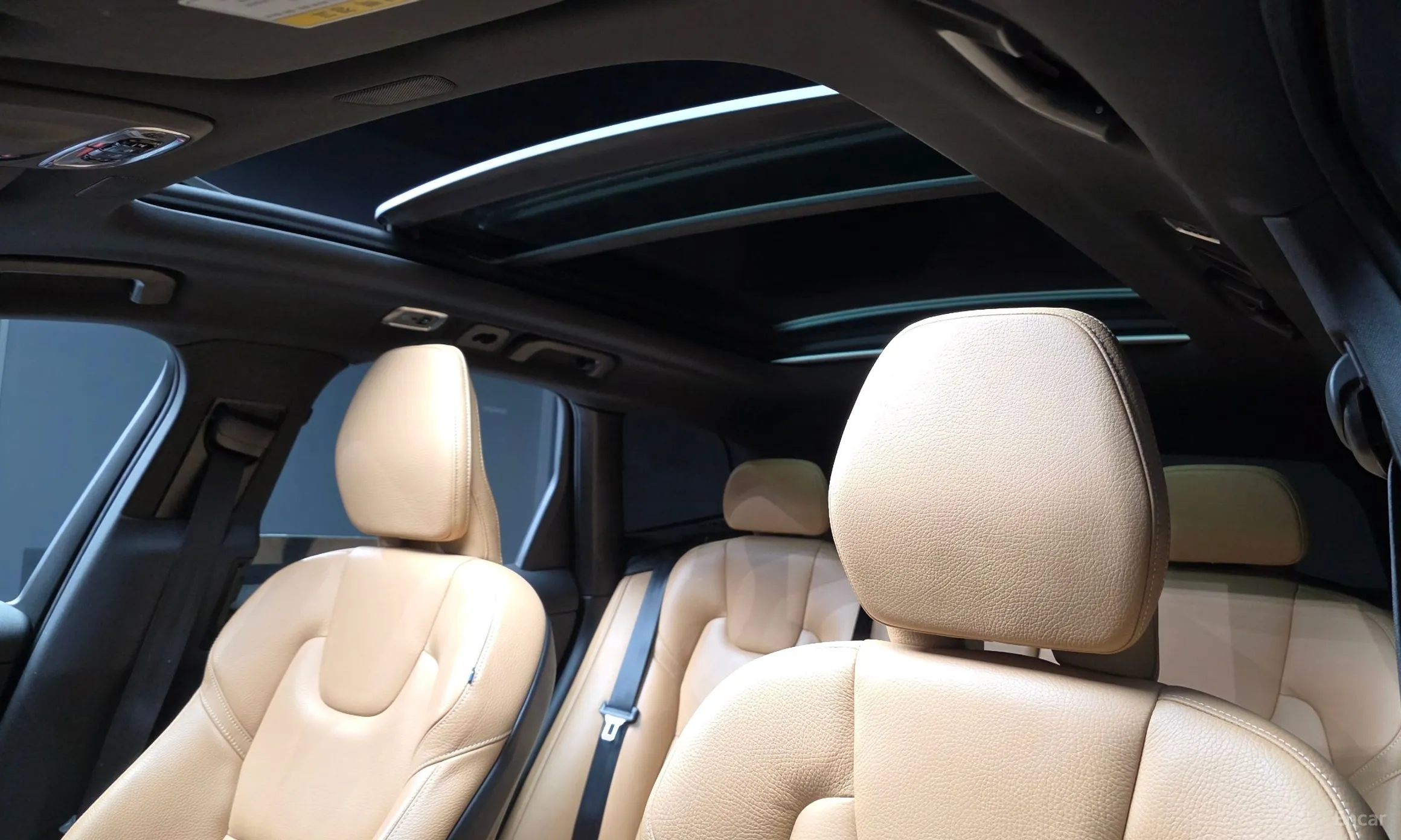 Volvo XC60 Gen 2 превью 18