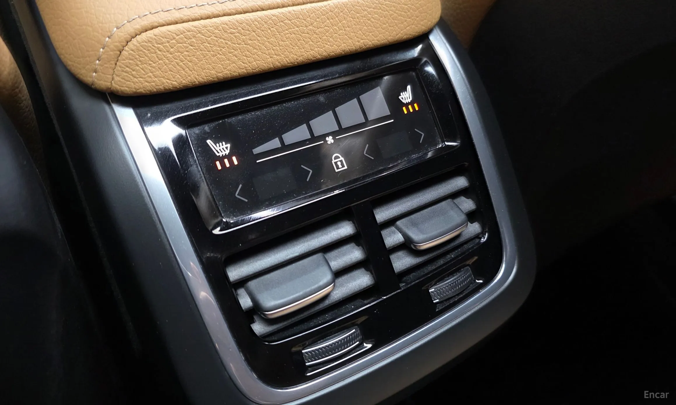 Volvo XC60 Gen 2 превью 19