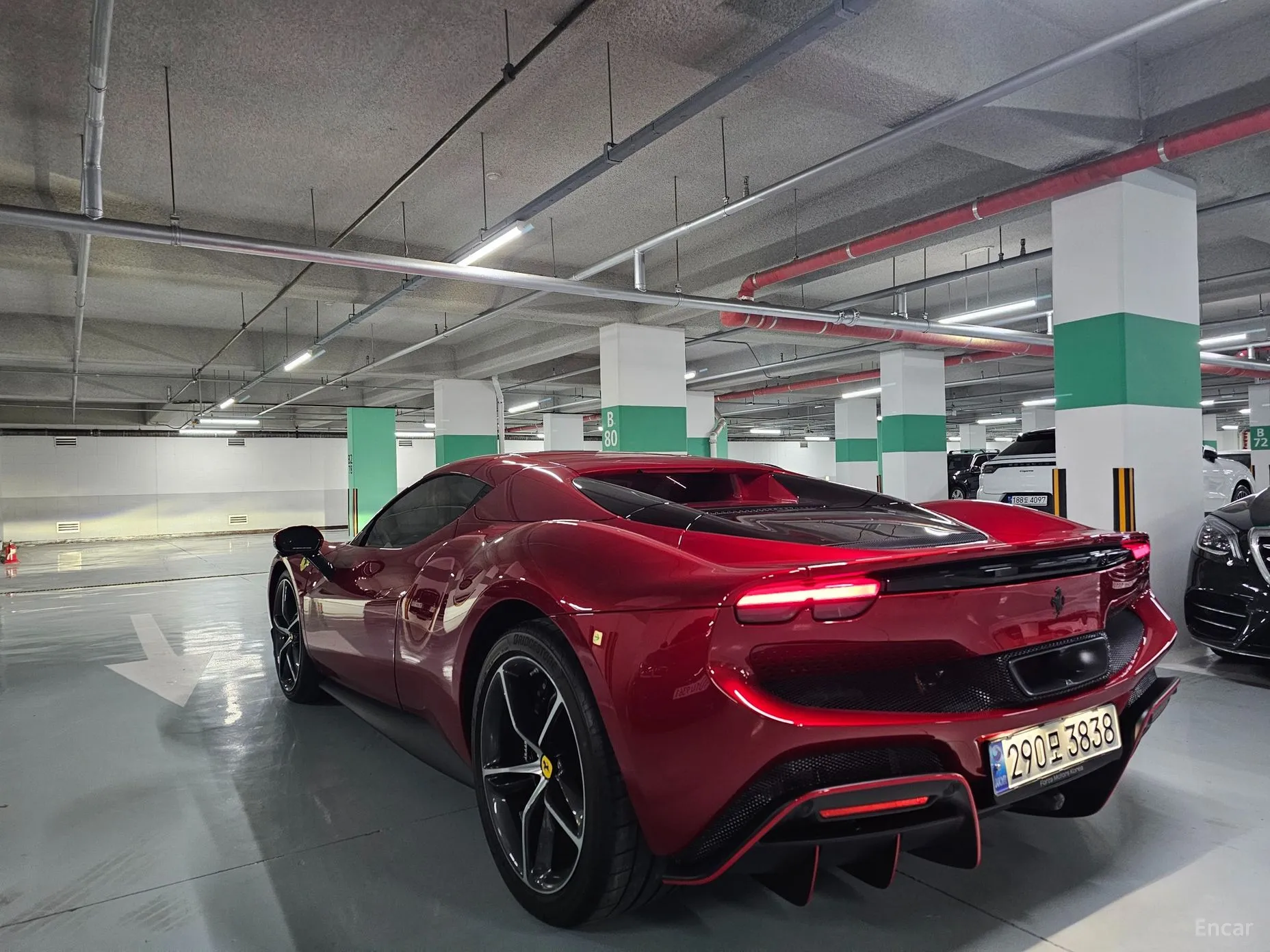 Ferrari 296 GTS превью 13