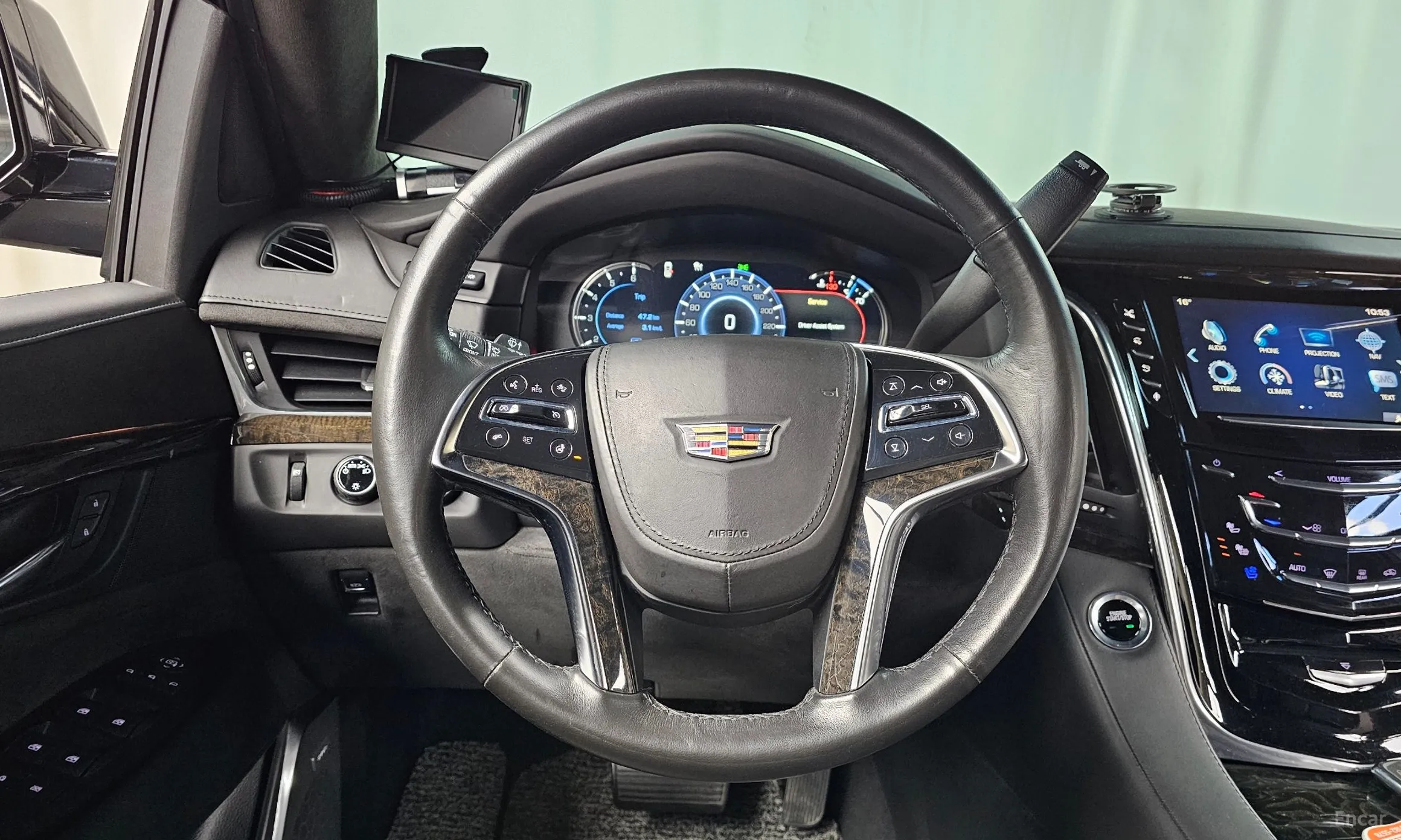 Cadillac Escalade превью 13