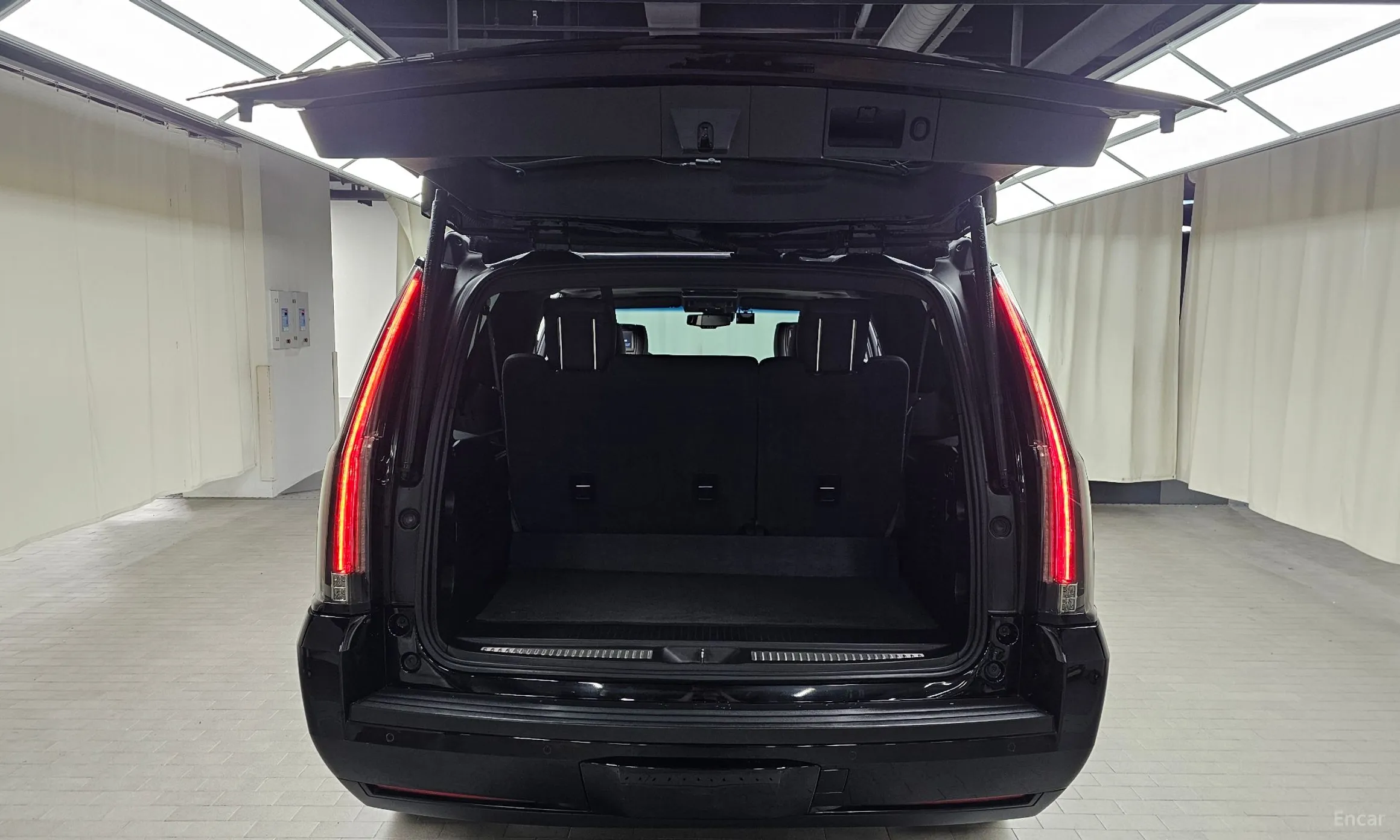 Cadillac Escalade превью 20