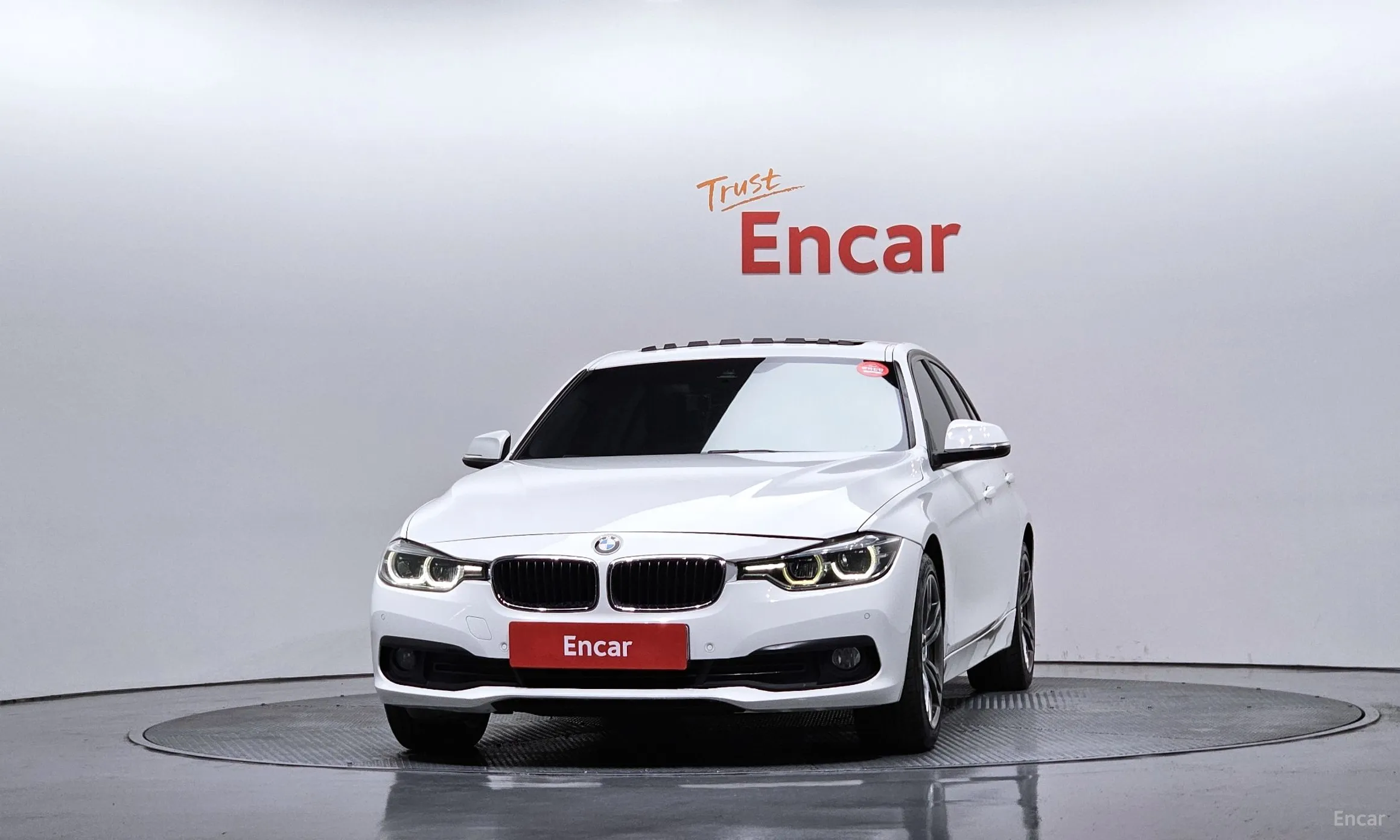 BMW 3 Series (F30) превью 3