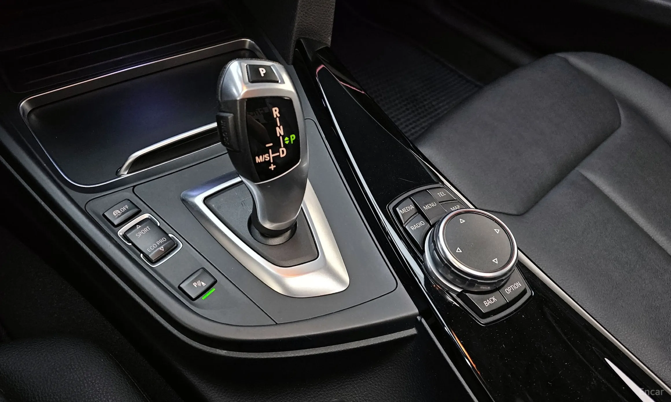 BMW 3 Series (F30) превью 9