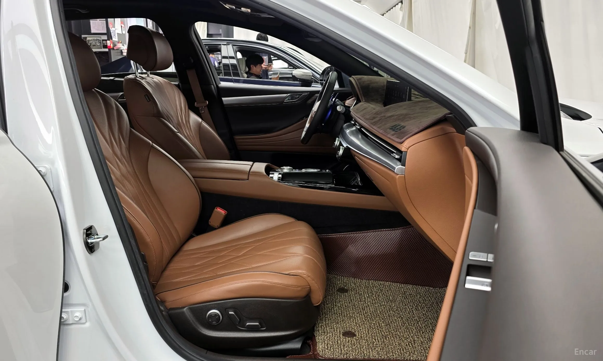 Genesis G80 (RG3) превью 11