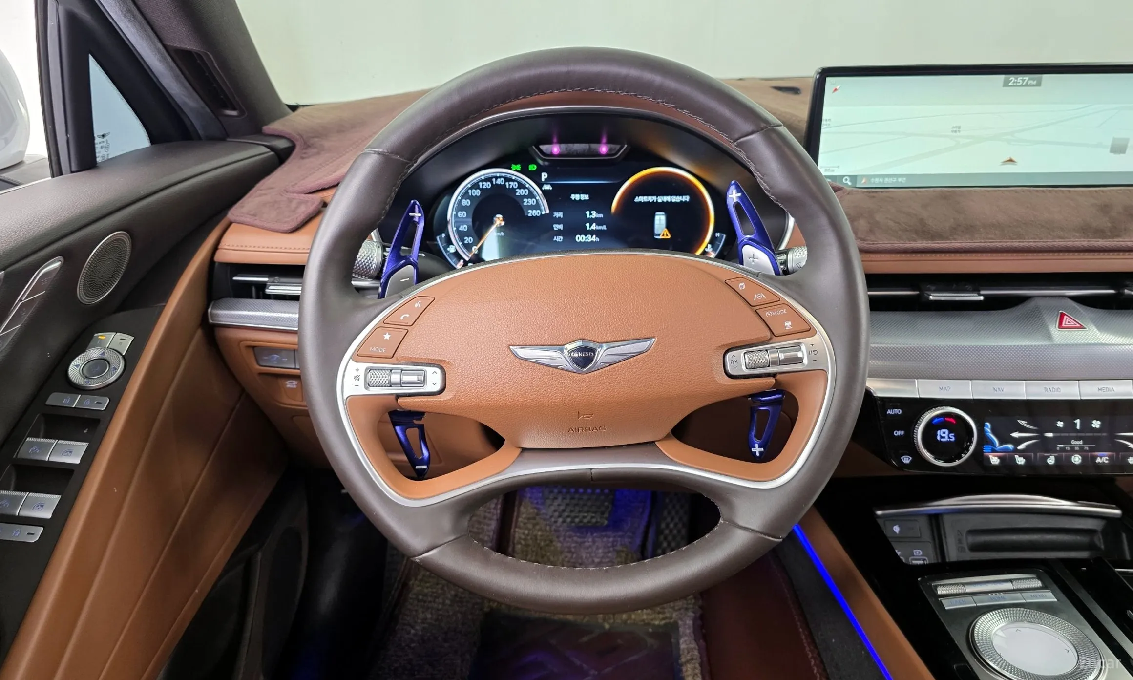 Genesis G80 (RG3) превью 13