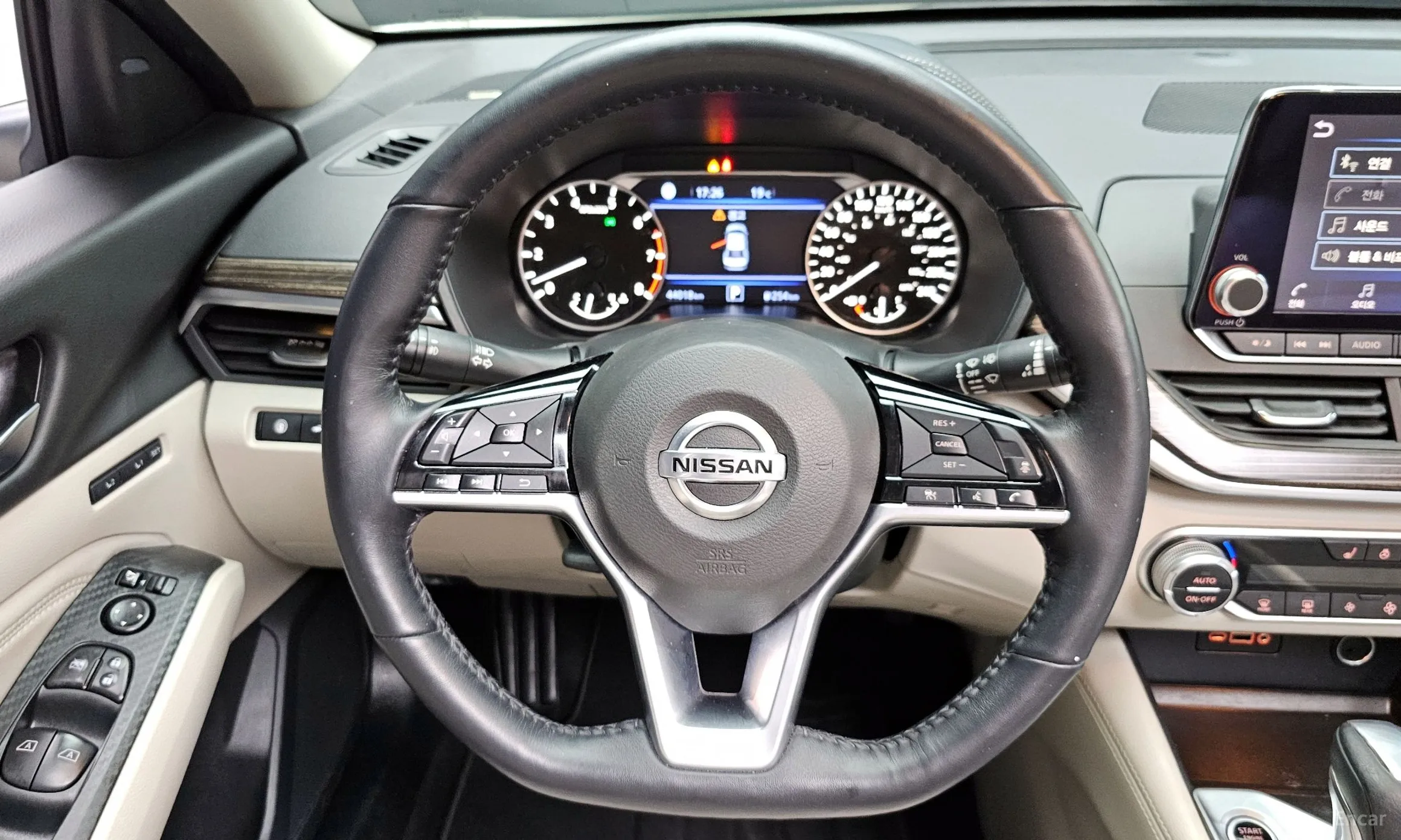 Nissan Altima (L34) превью 12