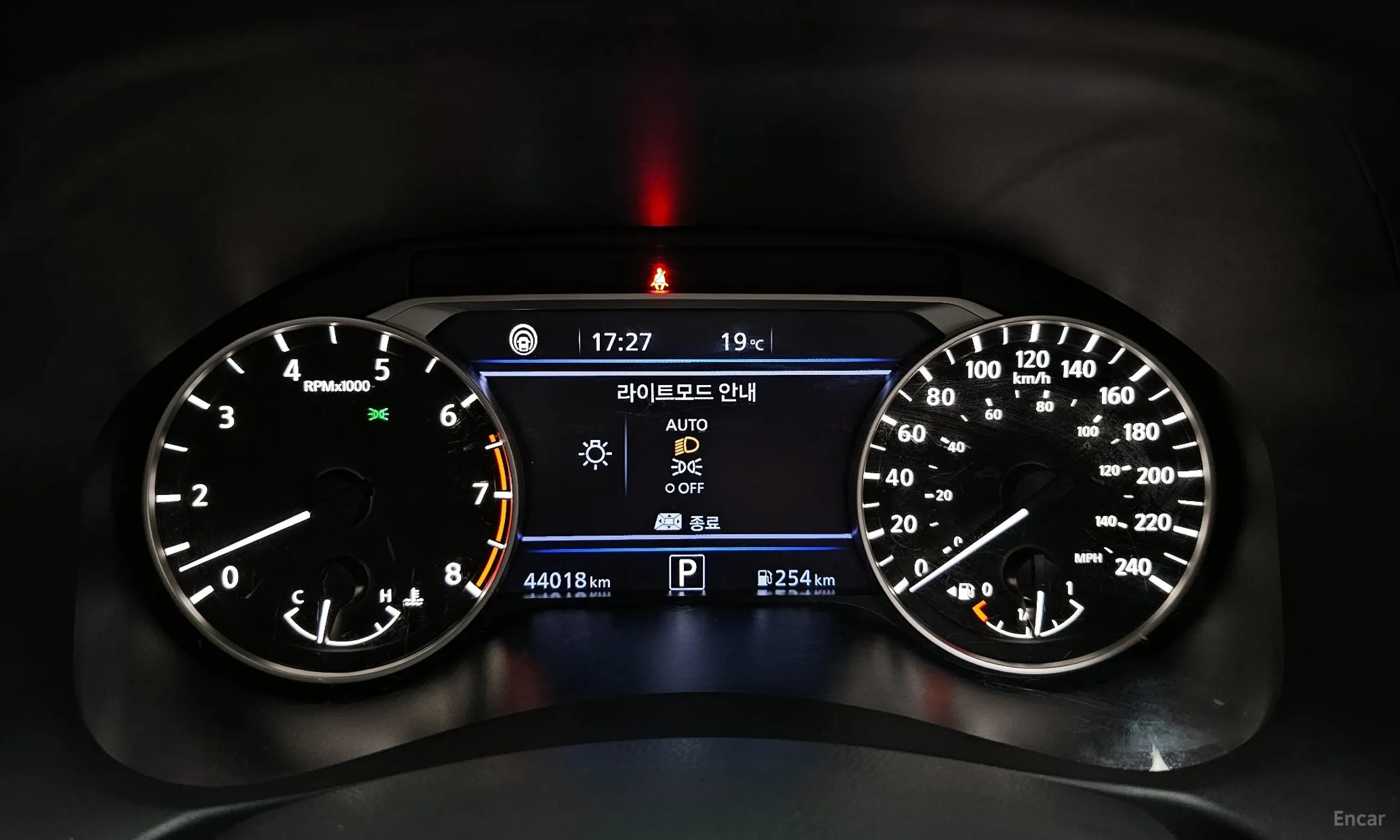 Nissan Altima (L34) превью 8