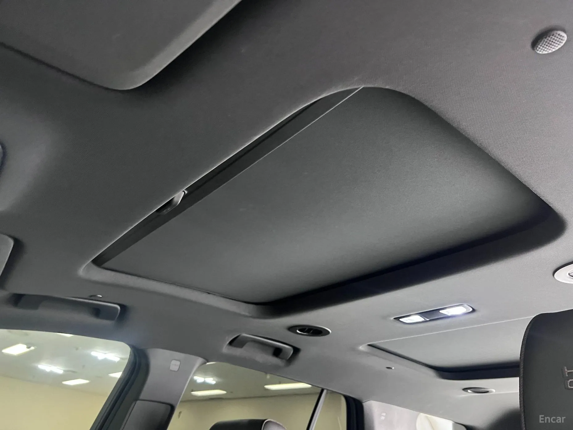 Chevrolet (GM Daewoo) Traverse превью 16