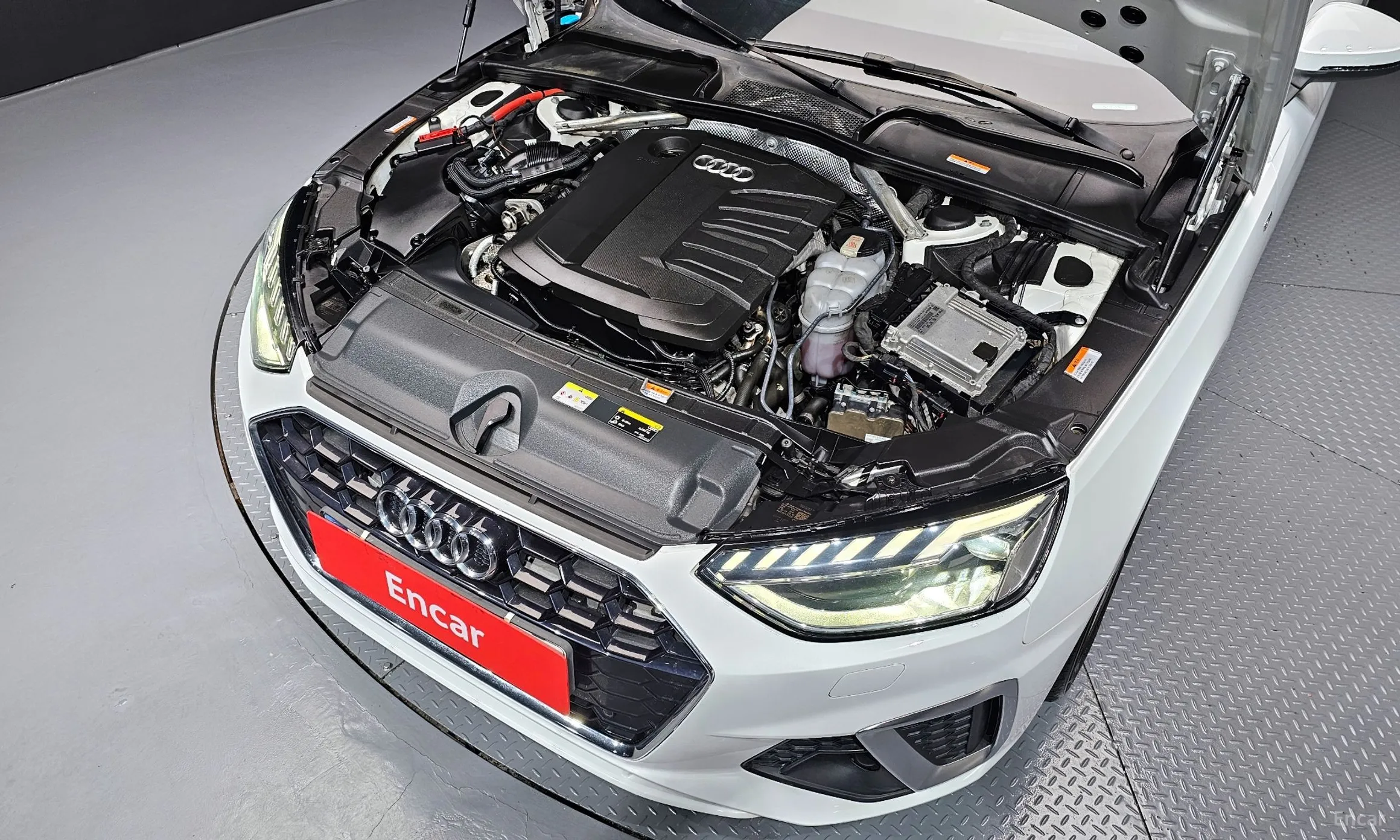 Audi A4 (B9) превью 6
