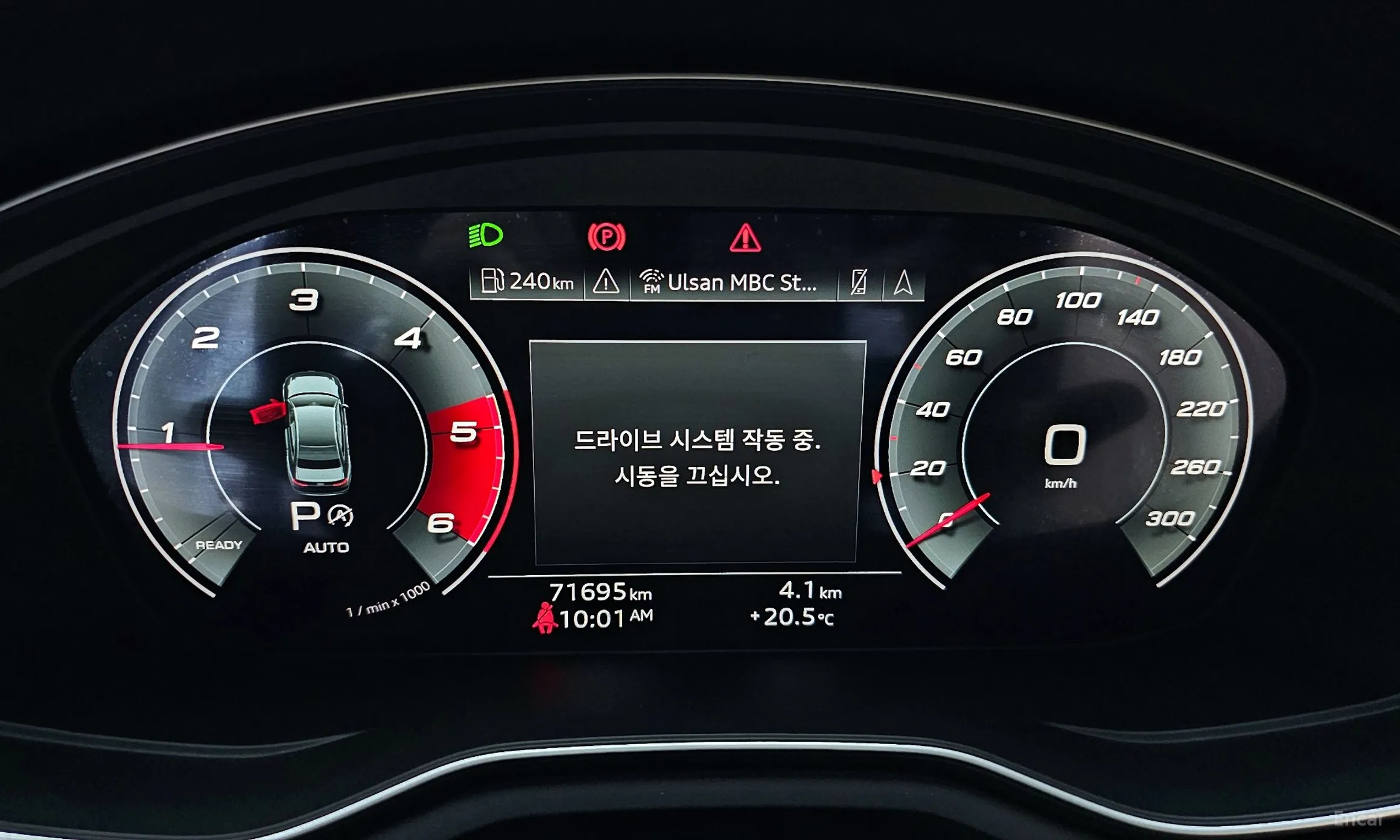 Audi A4 (B9) превью 8