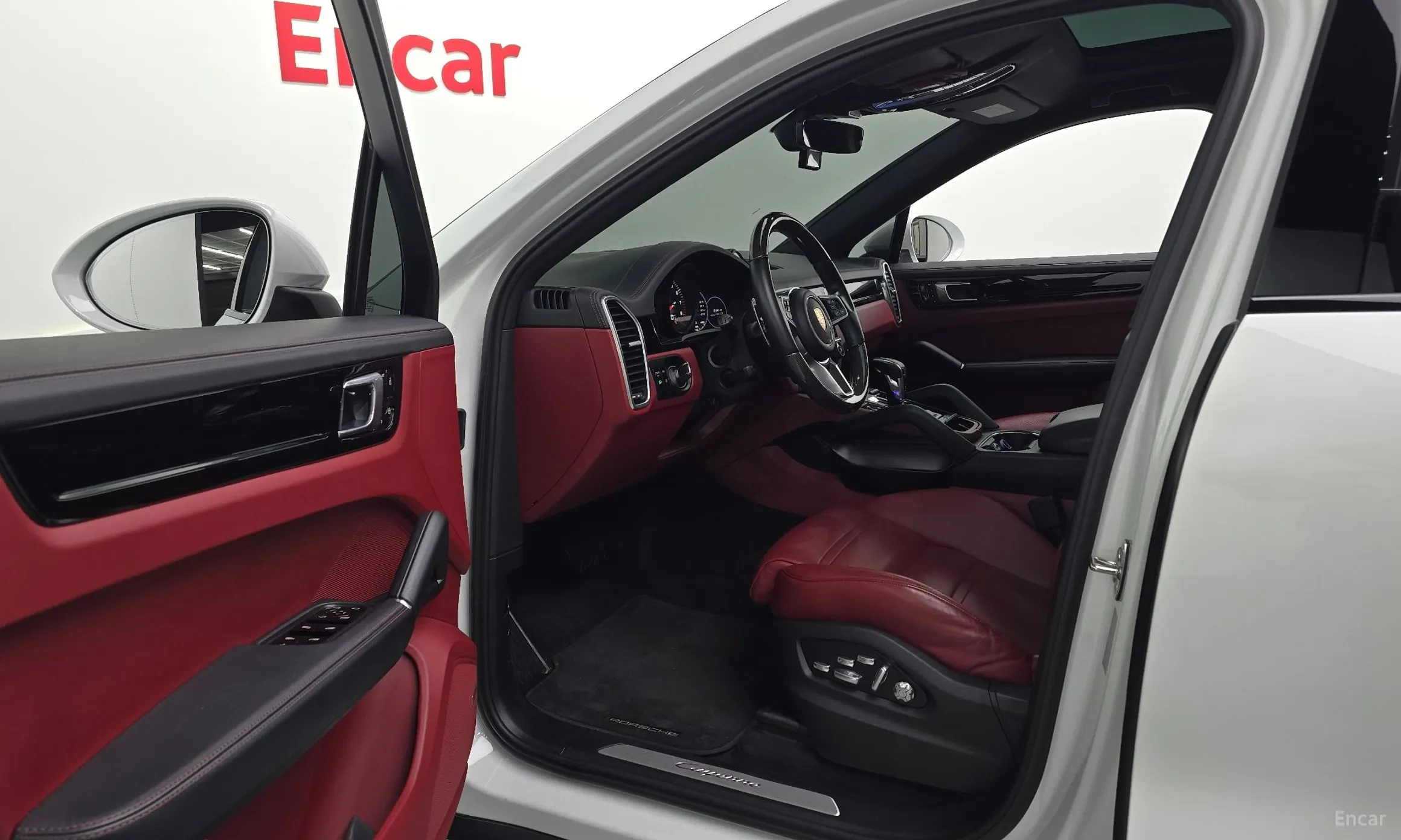 Porsche Cayenne (PO536) превью 10