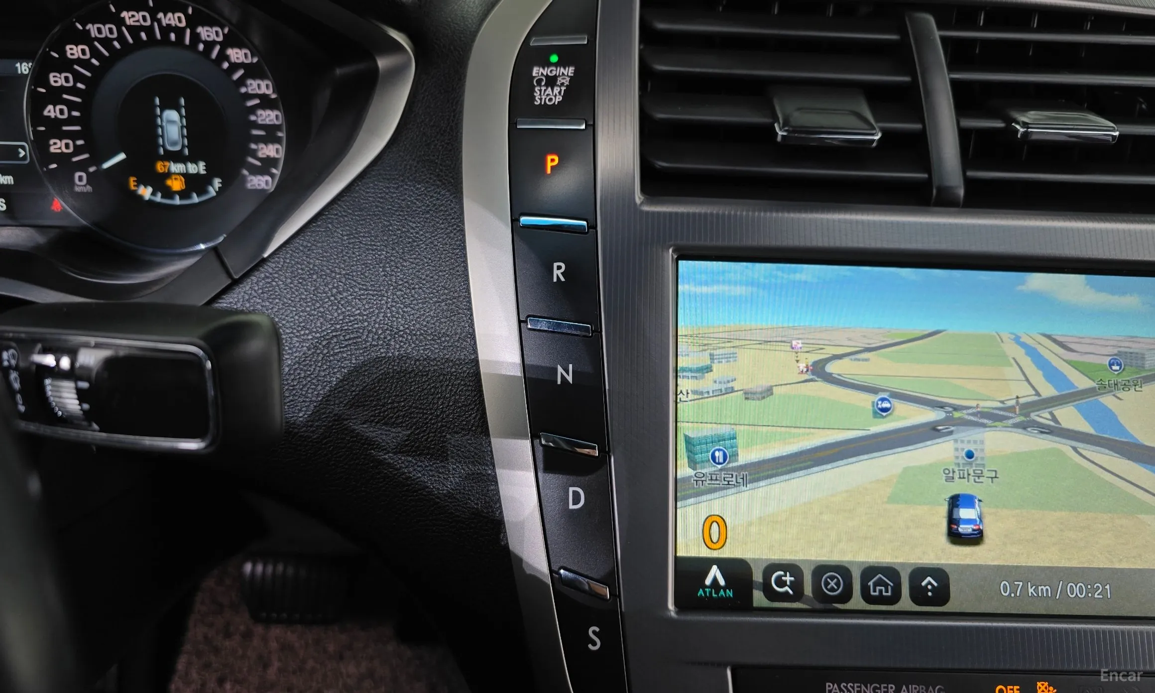 Lincoln New MKZ превью 9