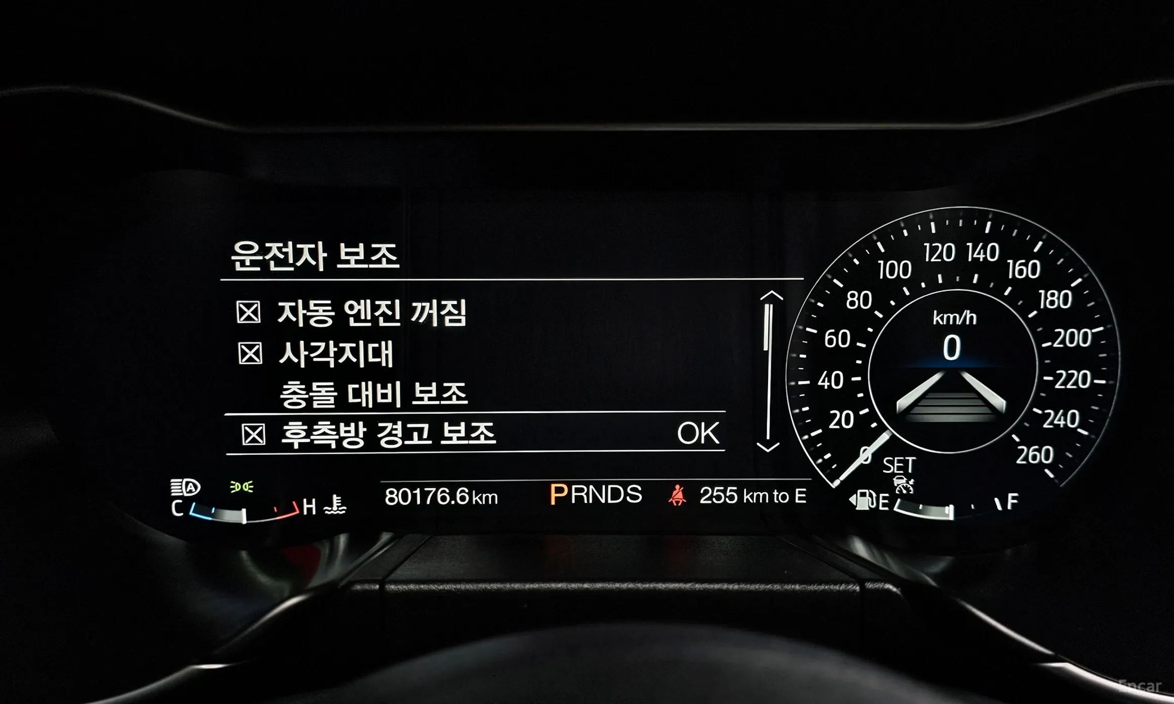 Ford Mustang превью 8