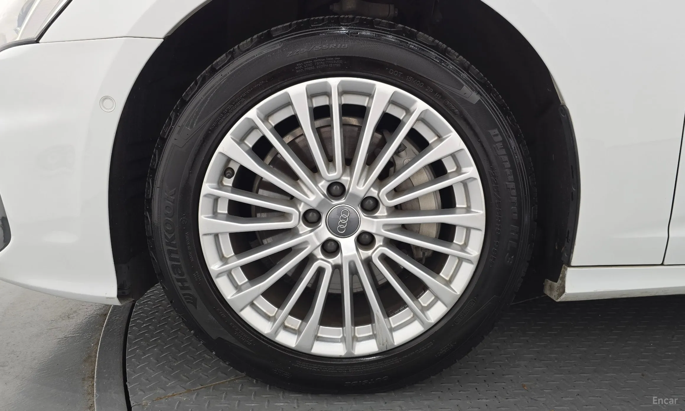 Audi A6 (C8) превью 5